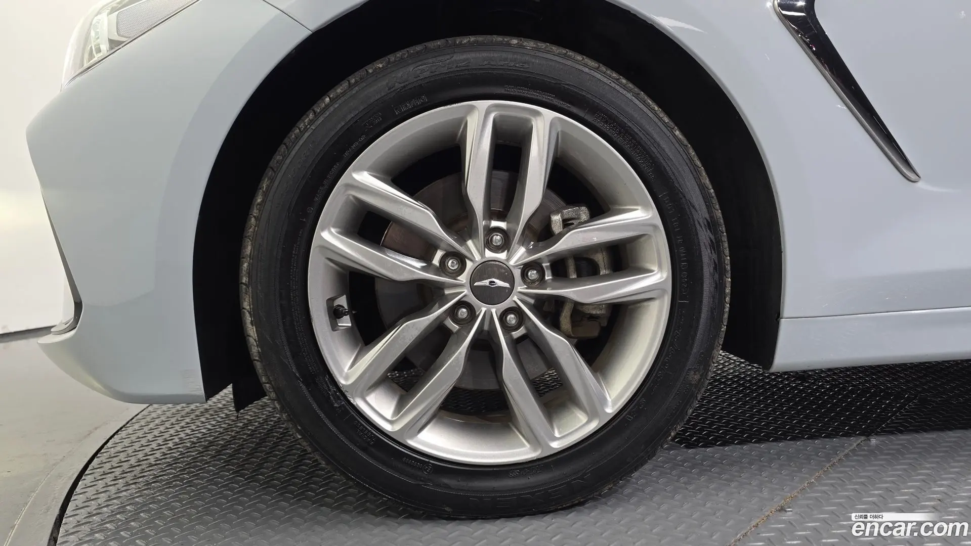 Genesis G70 2.2D