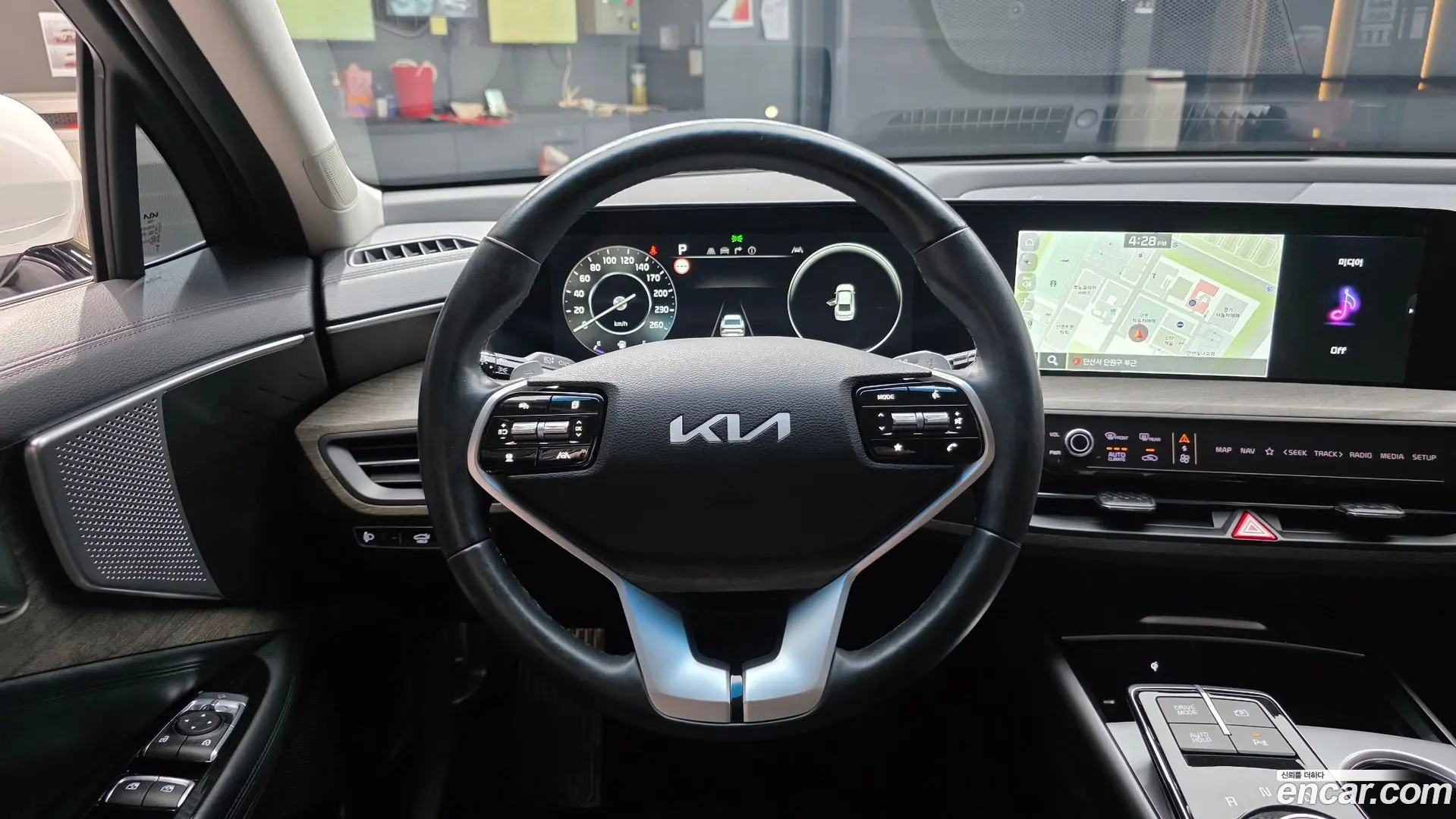 Kia K8 2.5 Gasoline 2WD 2021