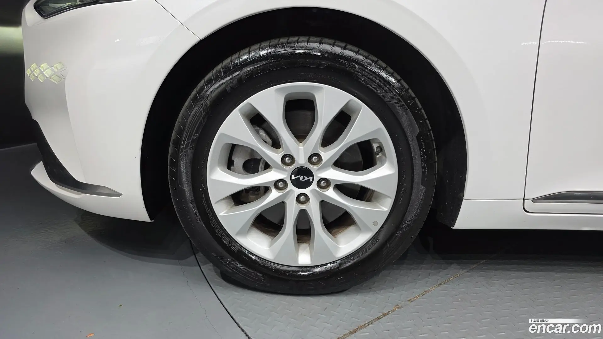 Kia K8 2.5 Gasoline 2WD 2021