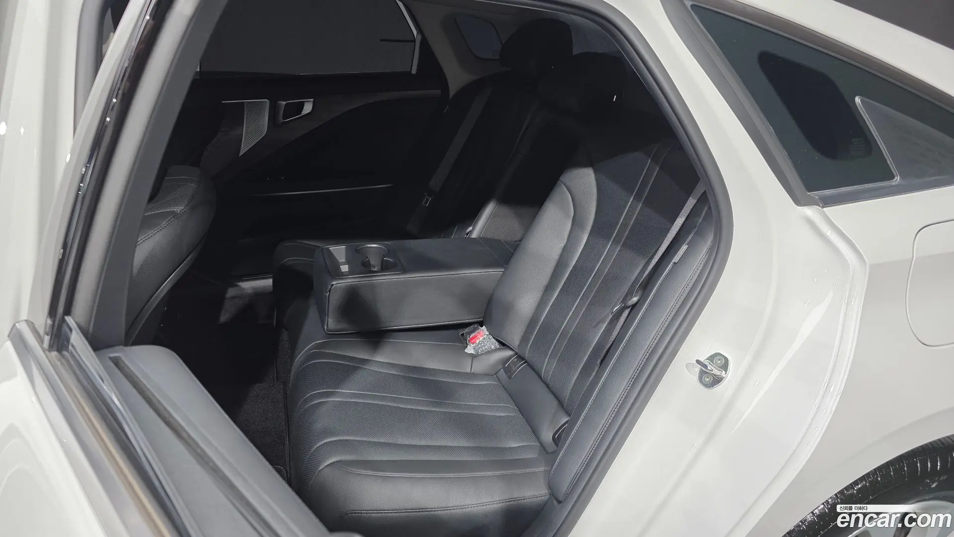Kia K8 2.5 Gasoline 2WD 2021