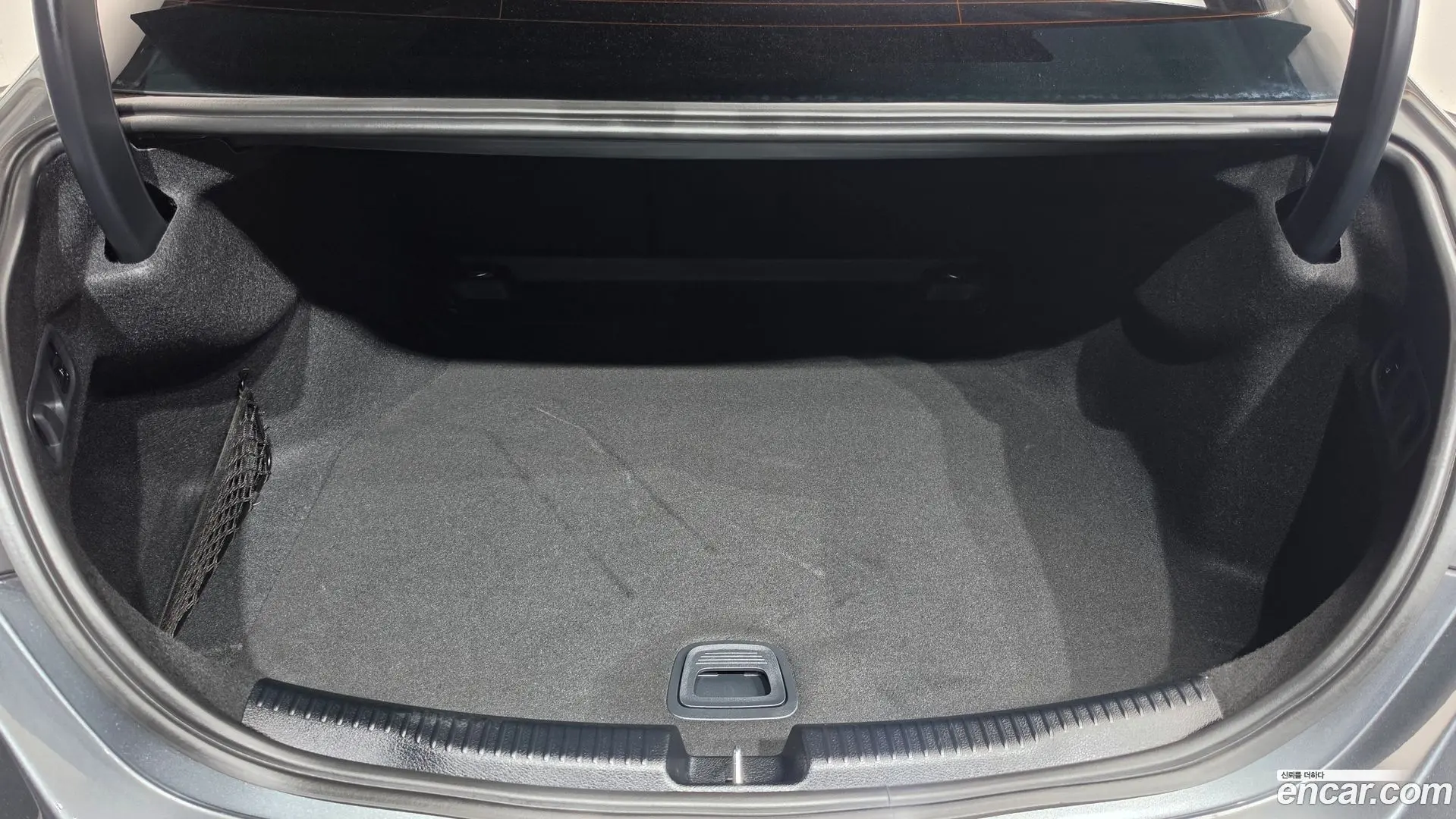 Mercedes-Benz C-Class C200 AMG Line