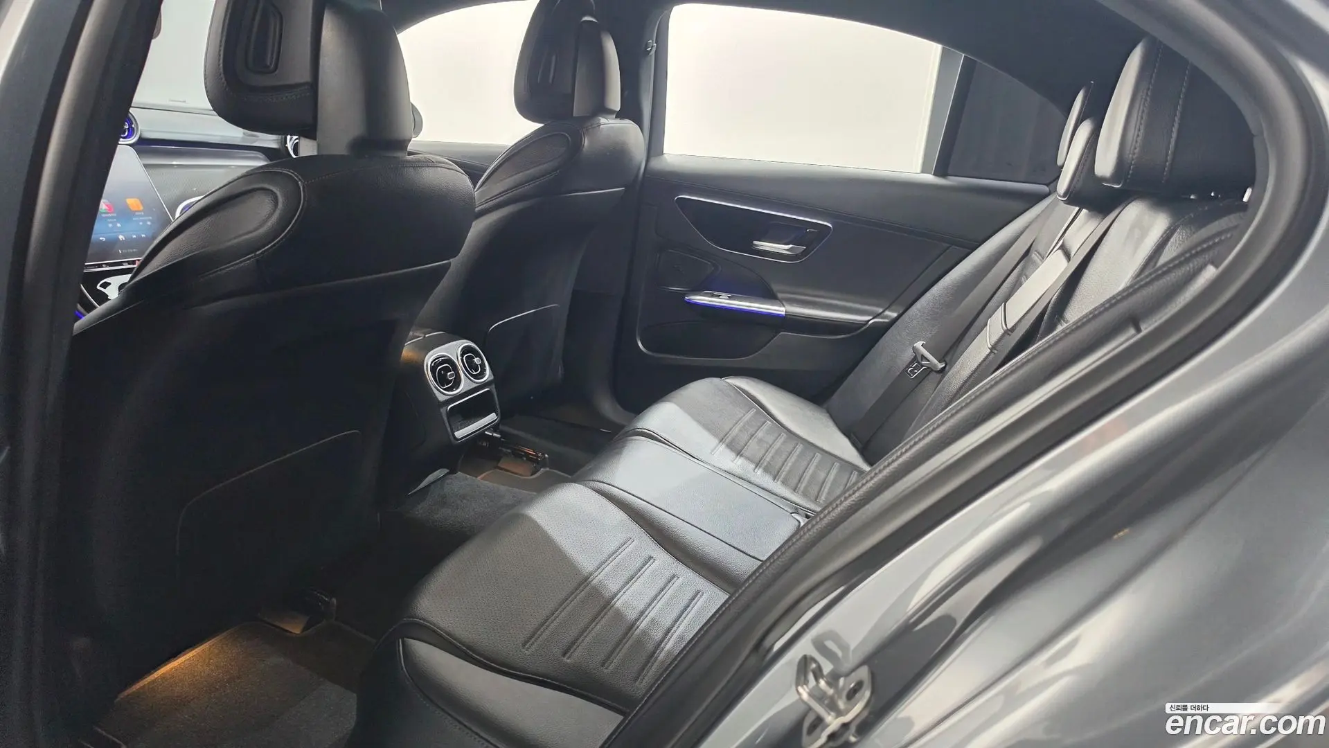 Mercedes-Benz C-Class C200 AMG Line