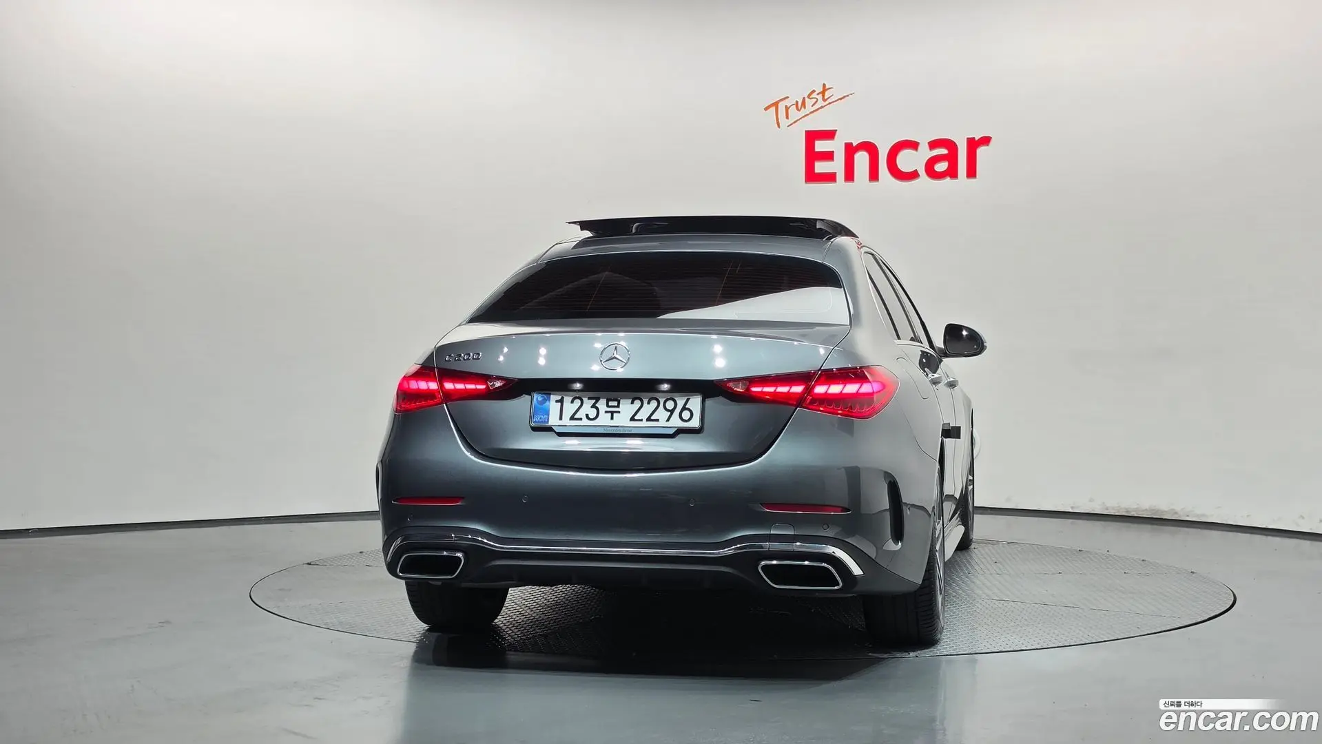 Mercedes-Benz C-Class C200 AMG Line