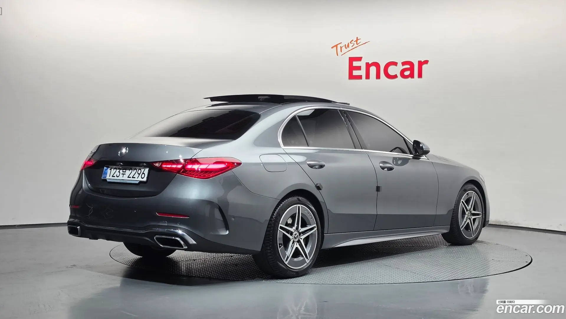Mercedes-Benz C-Class C200 AMG Line