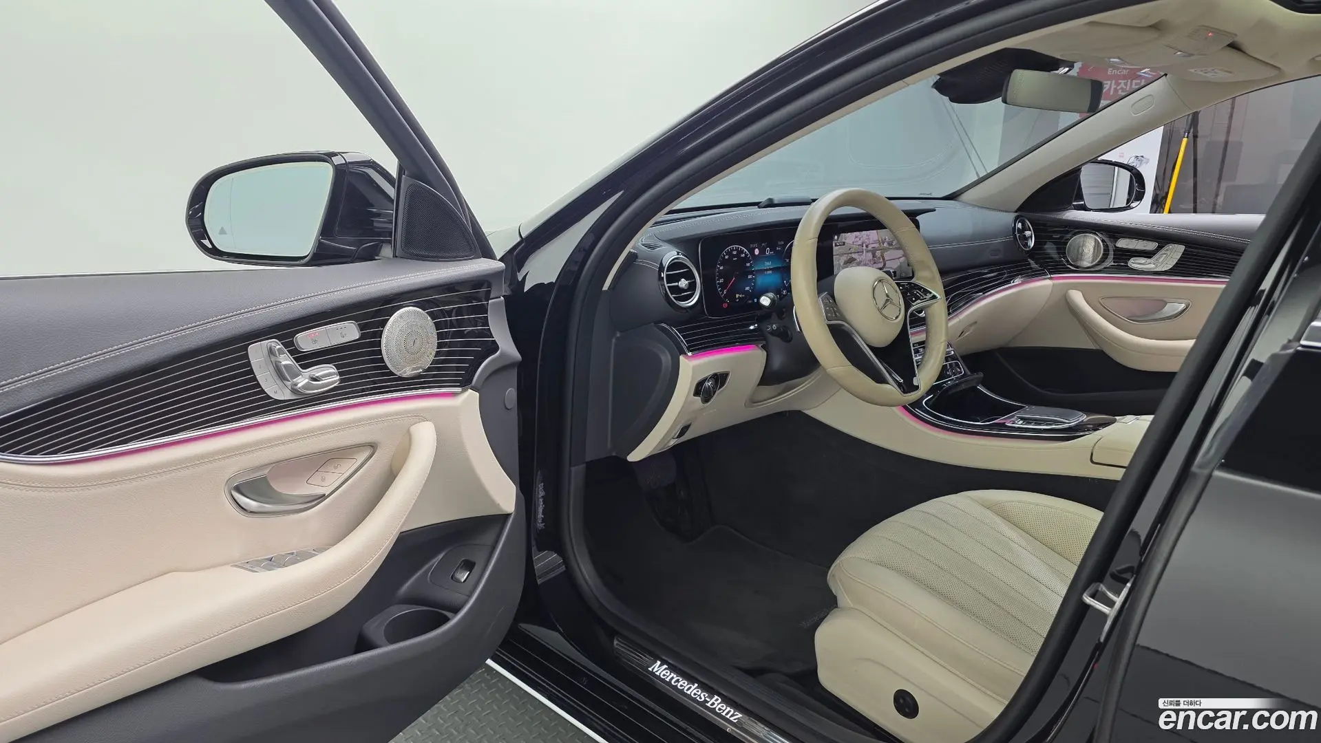 Mercedes-Benz E-Class E450 4MATIC Exclusive