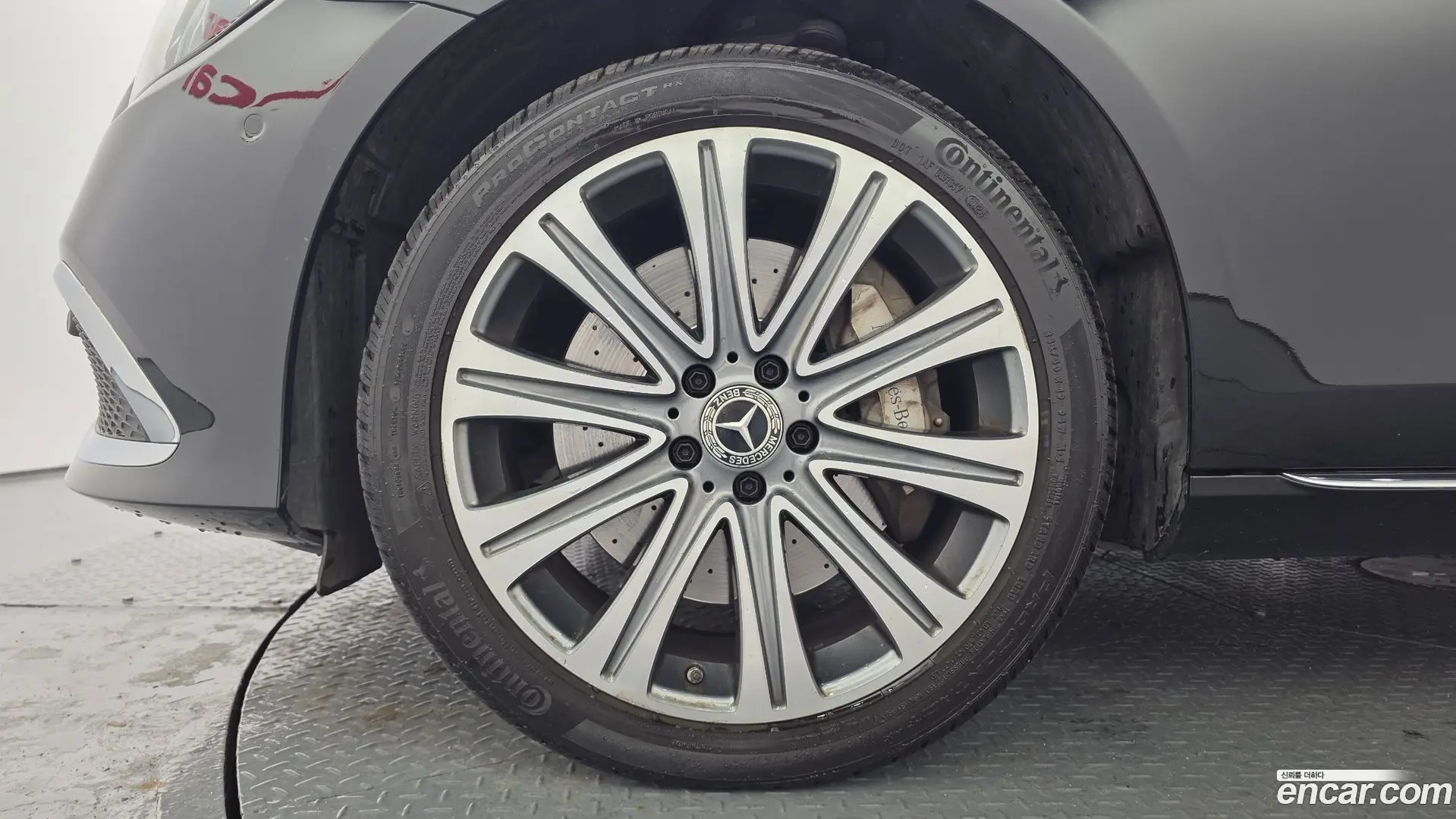Mercedes-Benz E-Class E450 4MATIC Exclusive