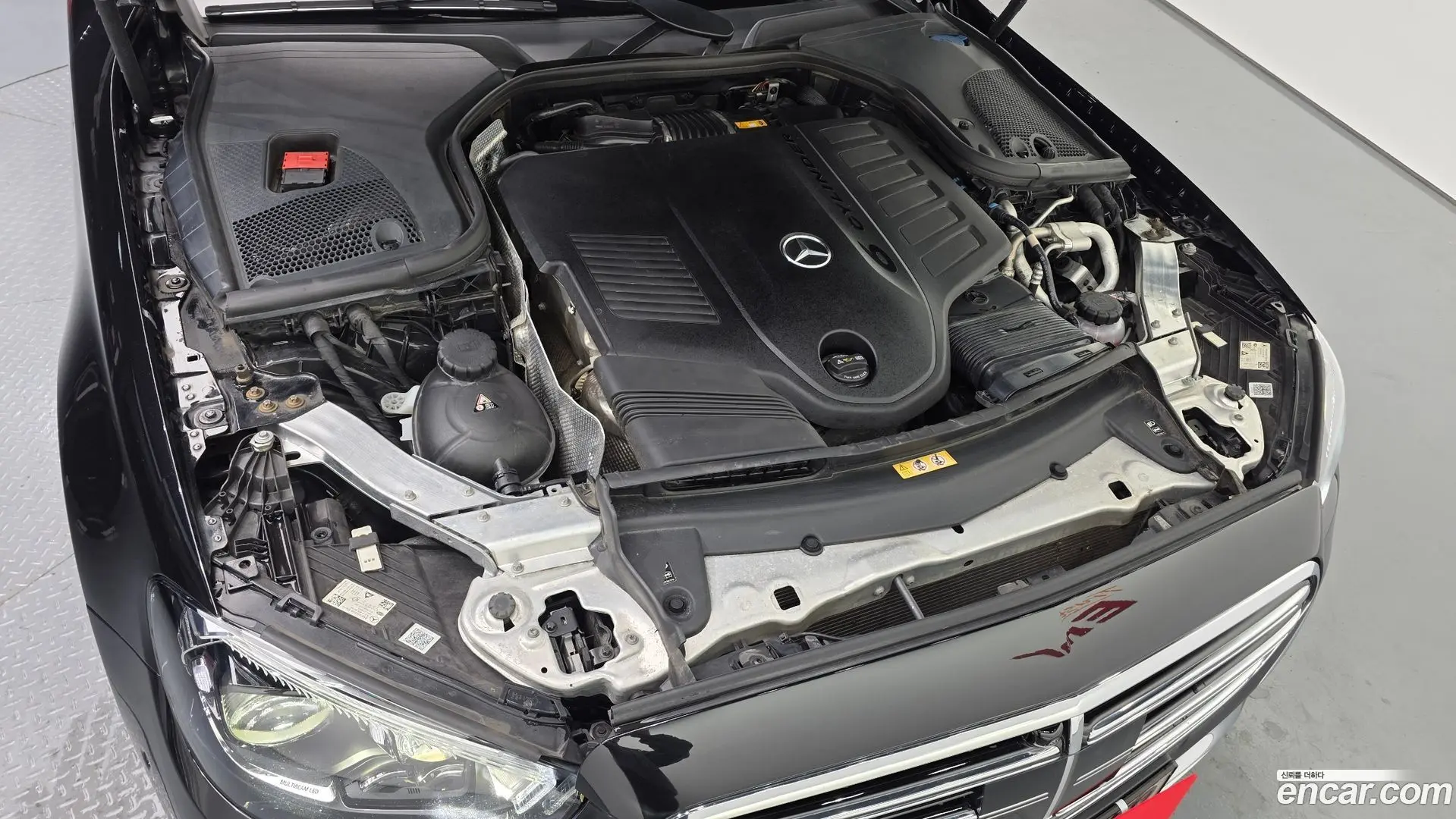 Mercedes-Benz E-Class E450 4MATIC Exclusive