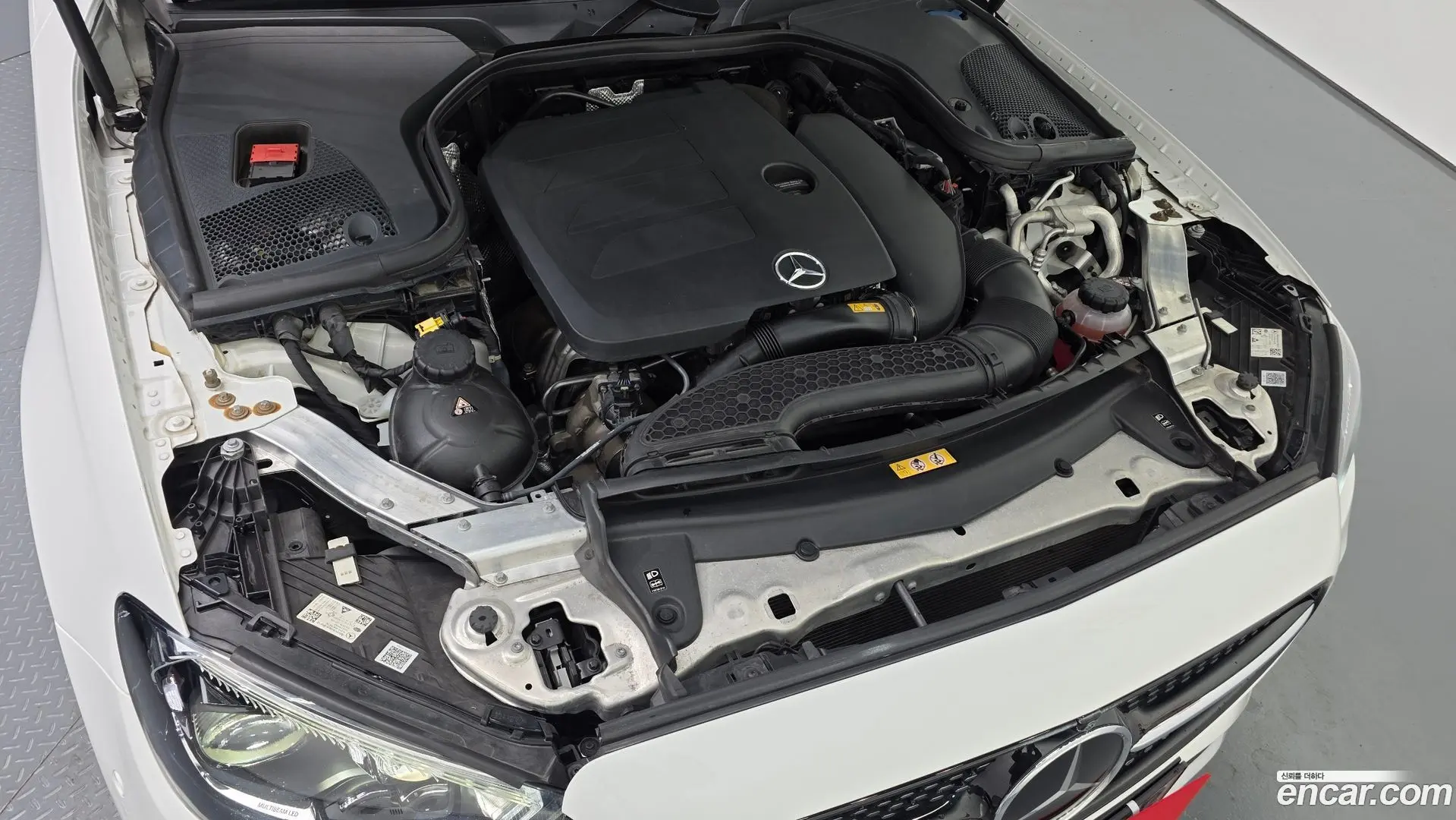 Mercedes-Benz E-Class E350 4MATIC AMG Line