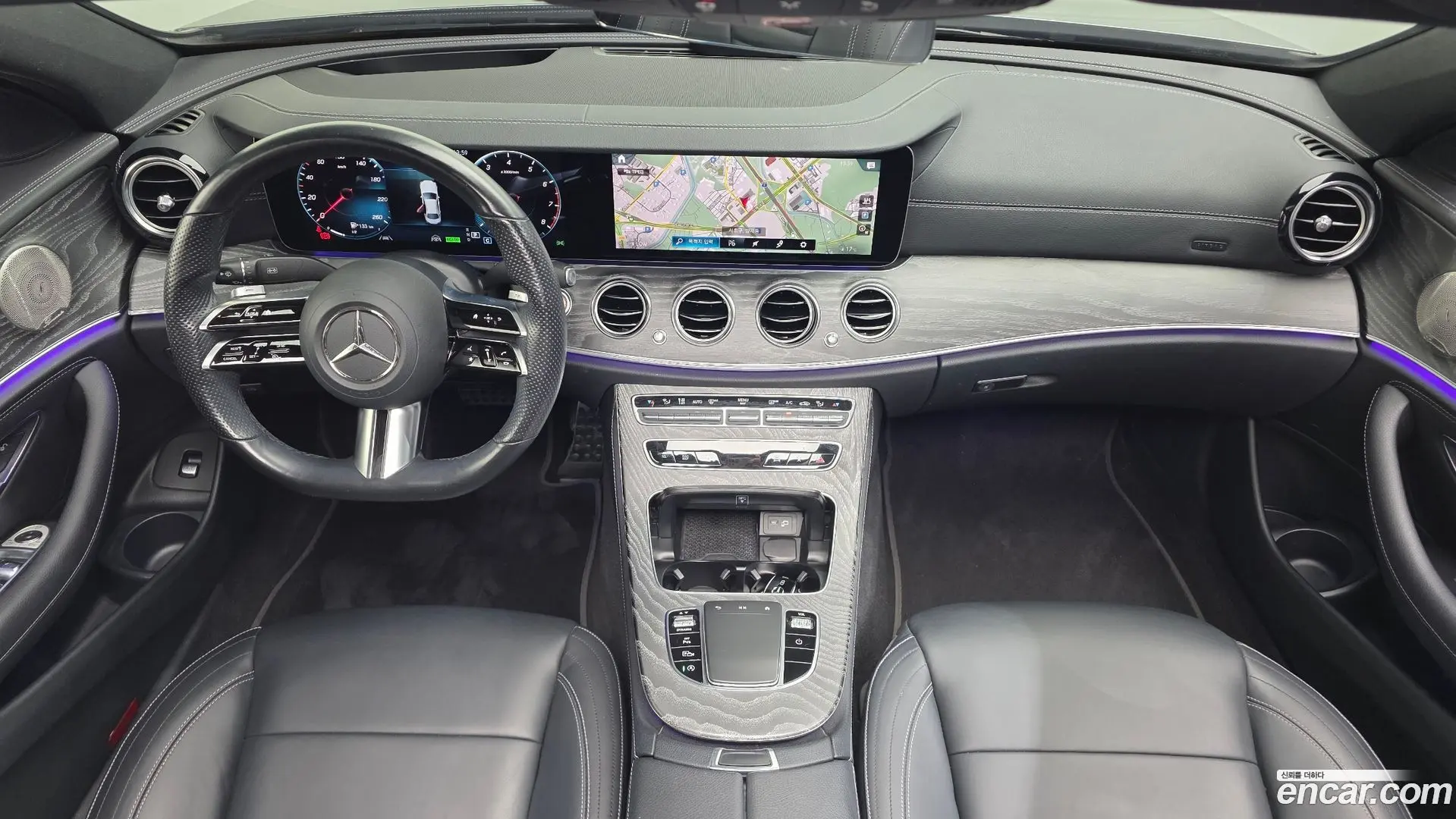 Mercedes-Benz E-Class E350 4MATIC AMG Line