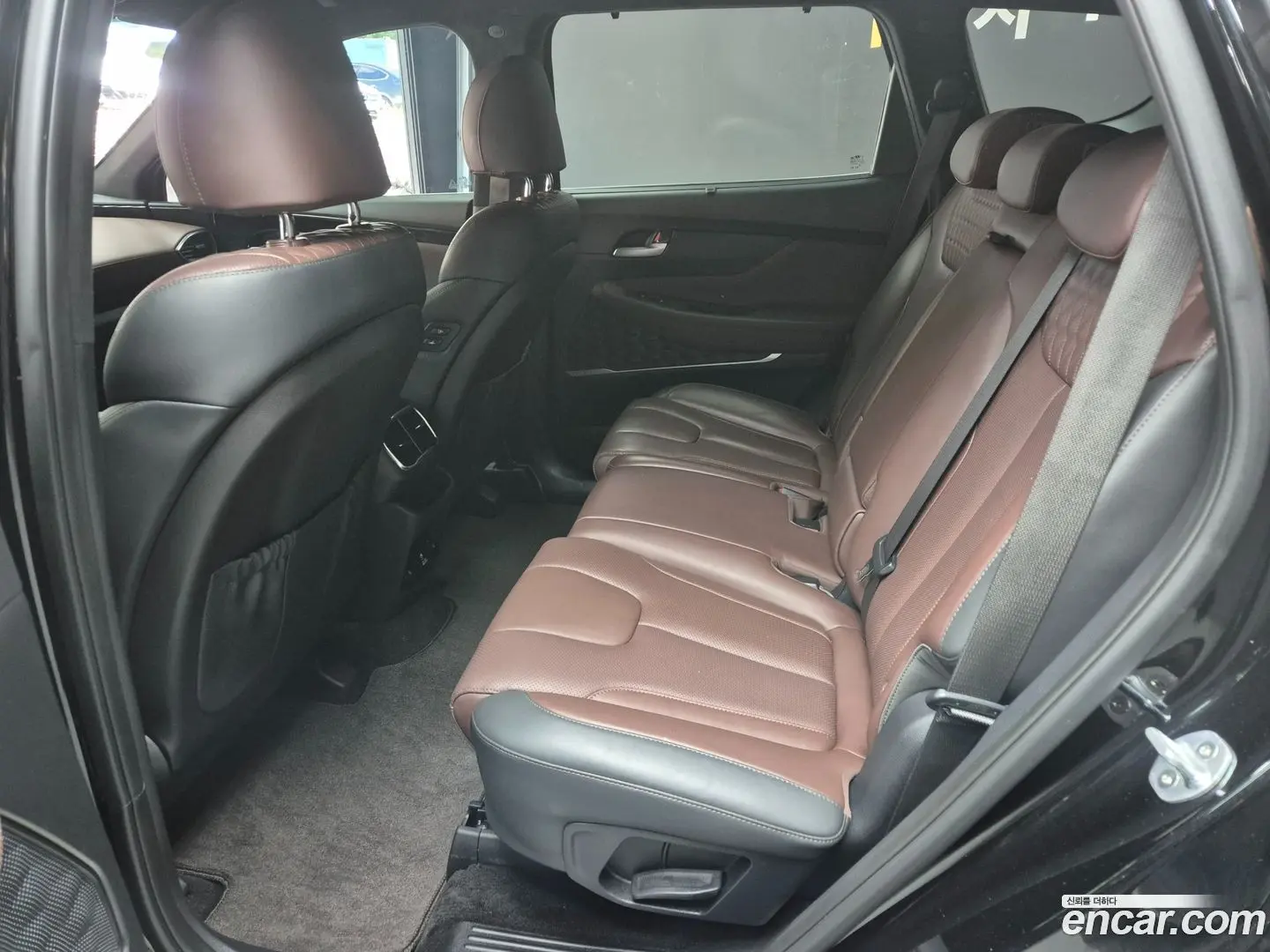 Hyundai Santafe Gasoline 2.0T 2WD