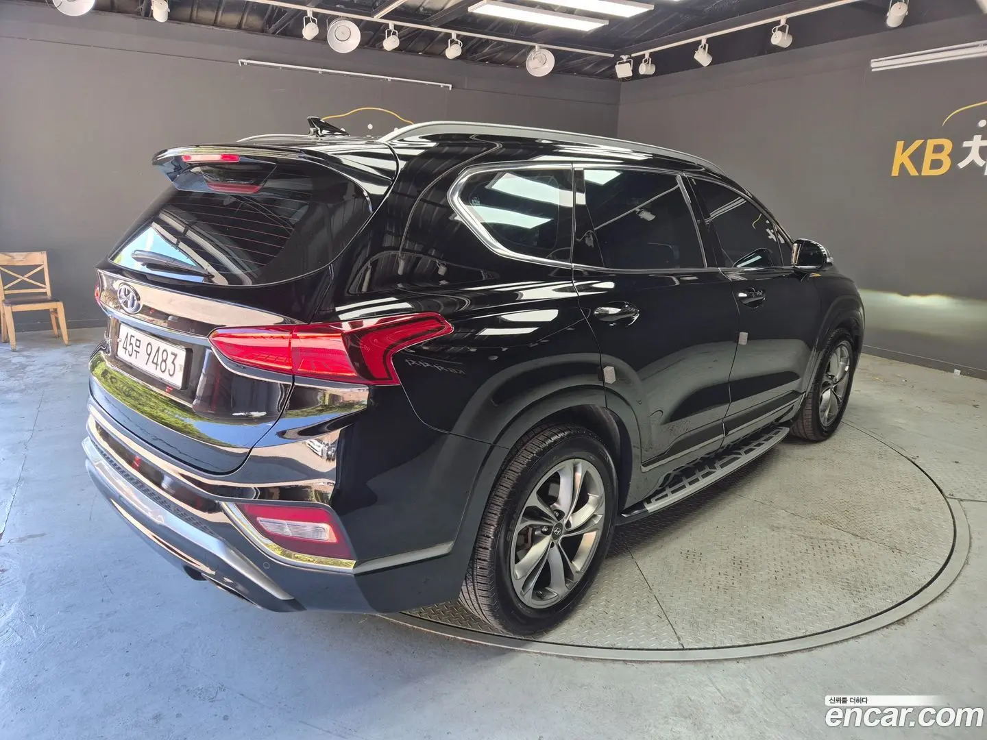 Hyundai Santafe Gasoline 2.0T 2WD