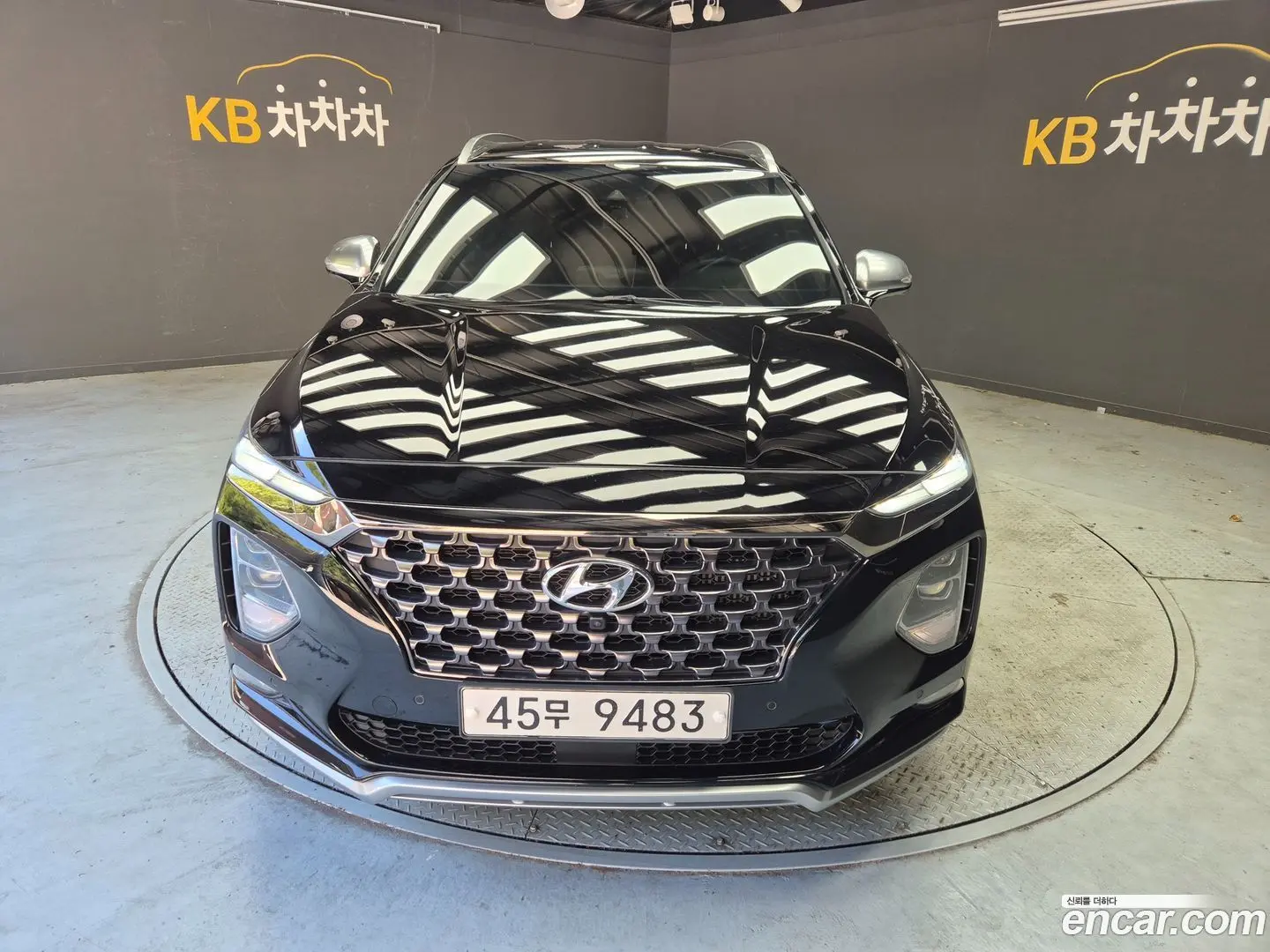 Hyundai Santafe Gasoline 2.0T 2WD
