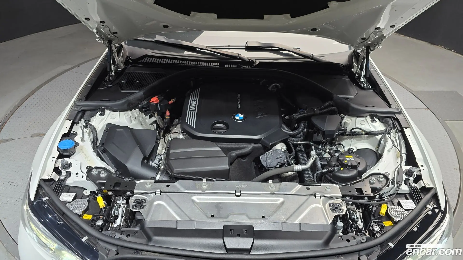 BMW 3-Series 320d Touring M Sport 2022