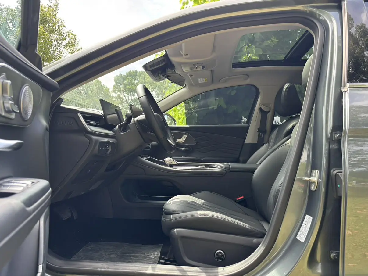Chery Arrizo 8 PRO 2025 1.6T DCT Luxury +