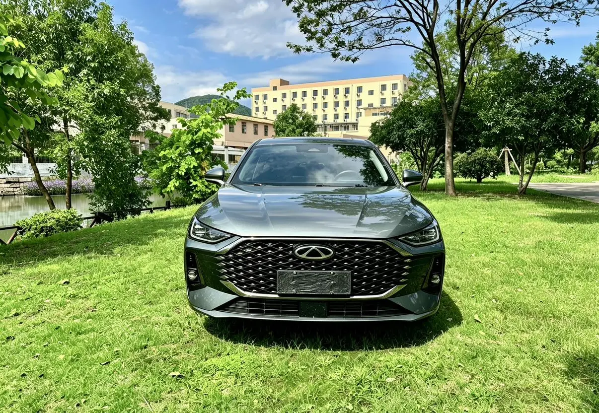 Chery Arrizo 8 PRO 2025 1.6T DCT Luxury +