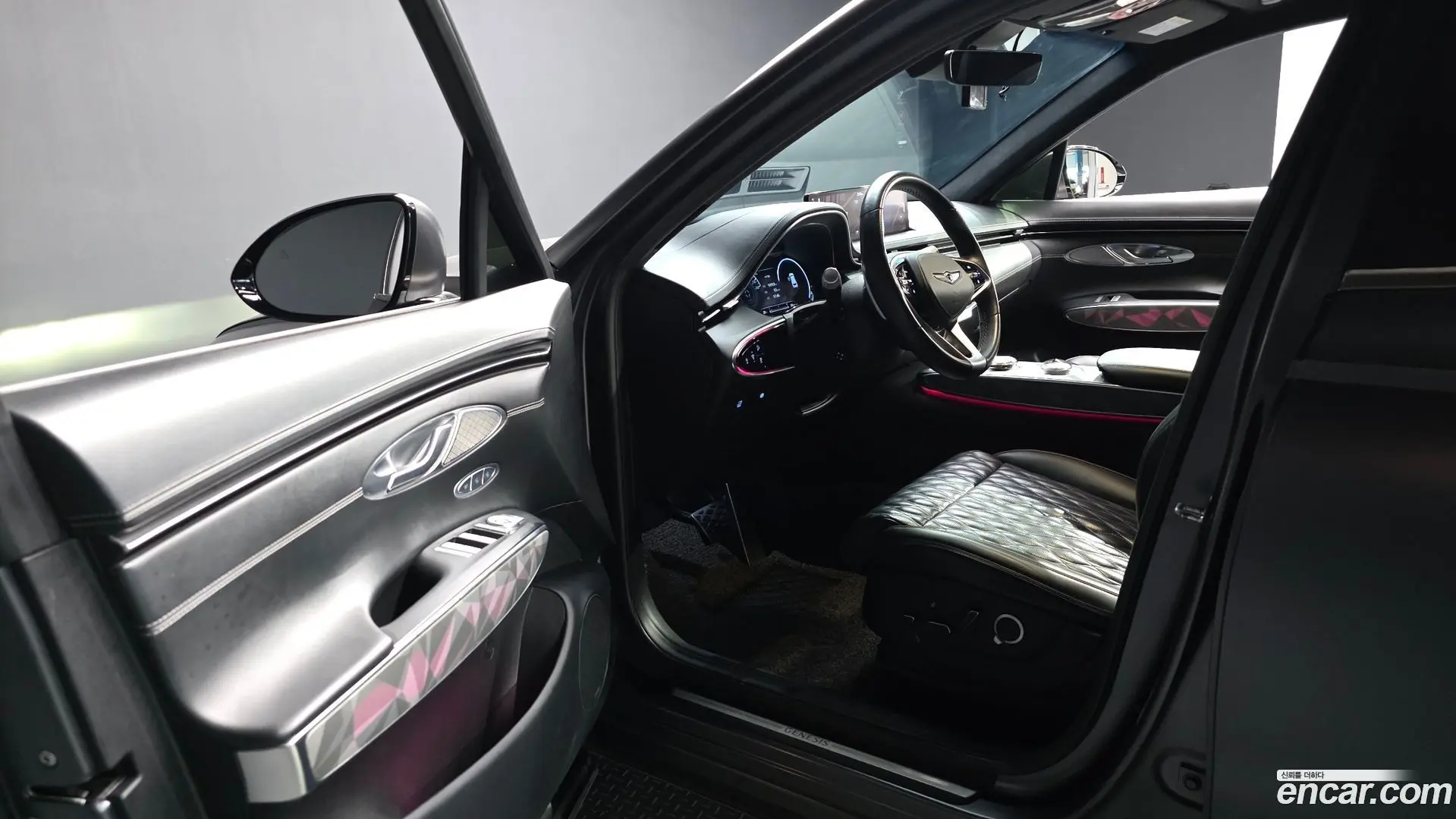 Genesis GV70 2.5T Gasoline 2WD