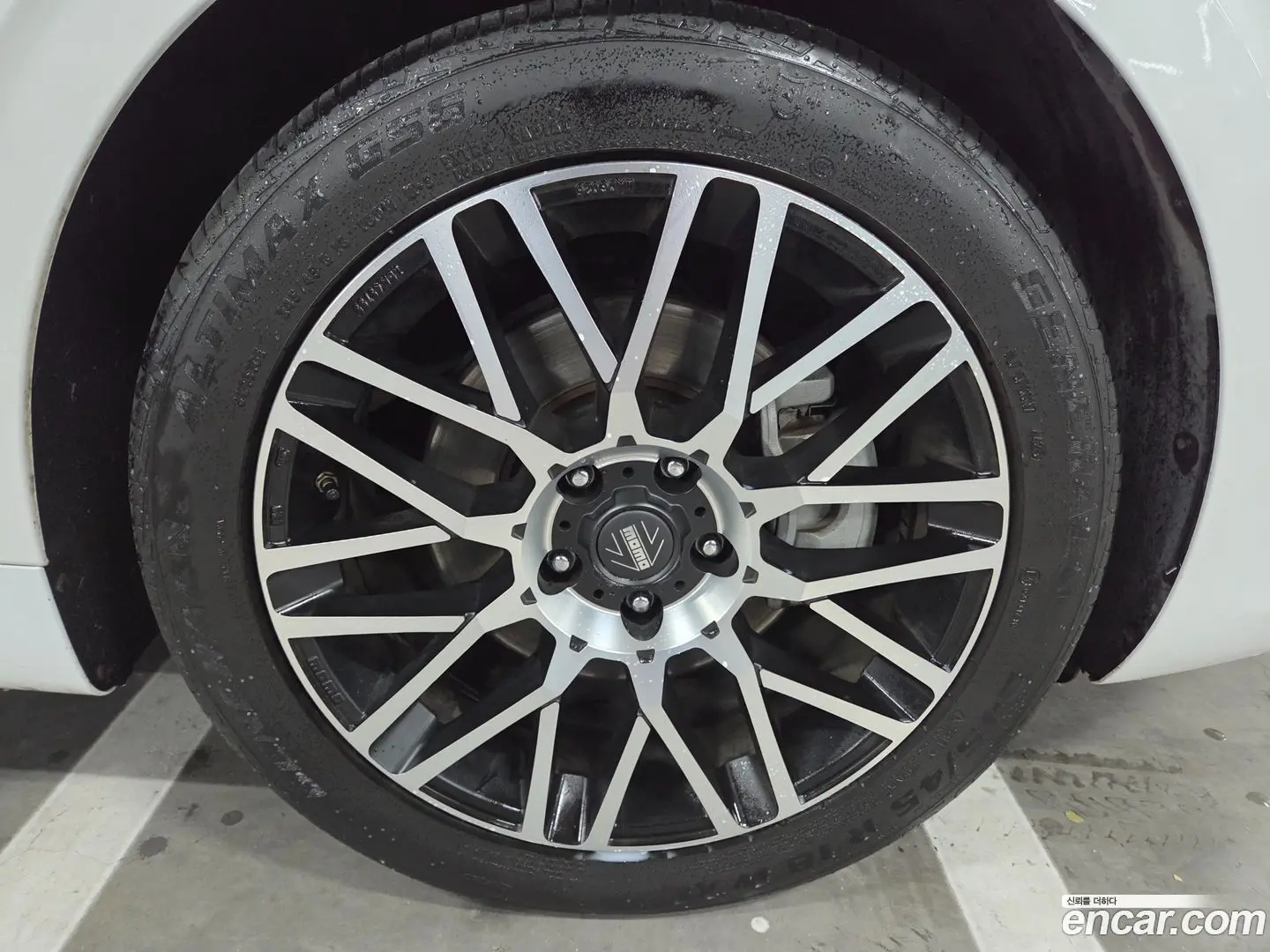 Hyundai Grandeur 3.0 LPi Rent Car