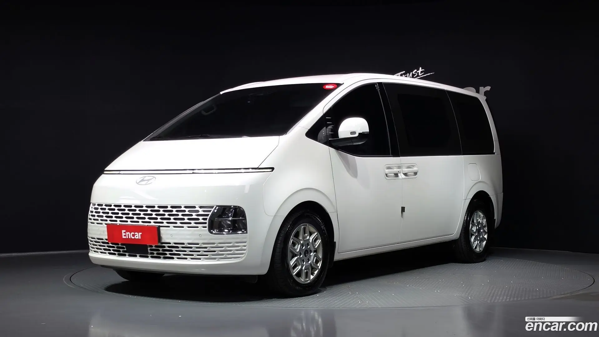 Hyundai Staria L3.5 Cargo 3-Seater