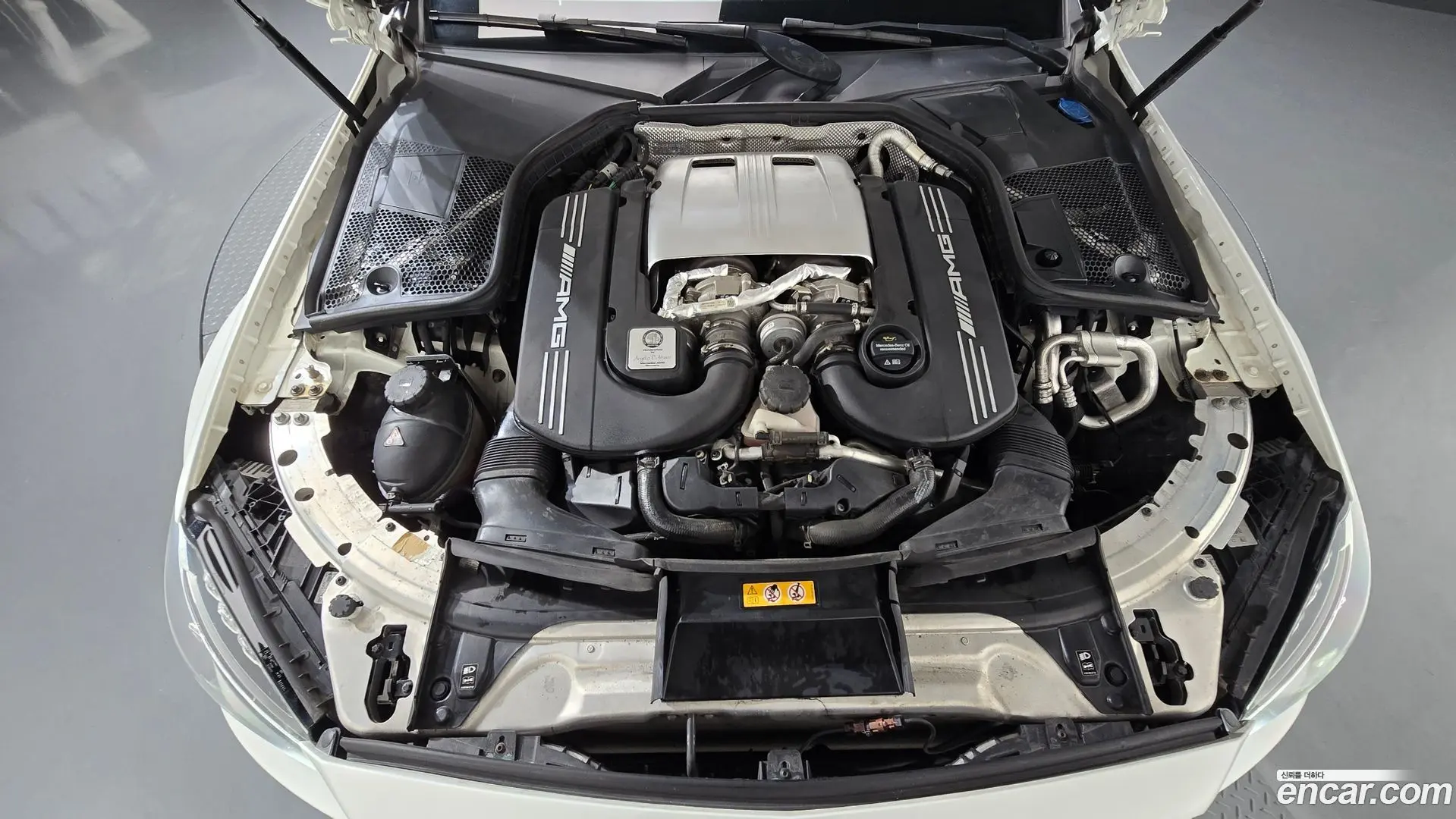 Mercedes-Benz C-Class C63 AMG Coupe