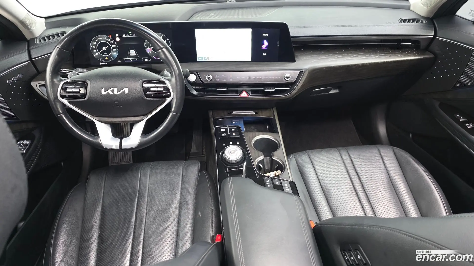 Kia K8 2.5 Gasoline 2WD 2021