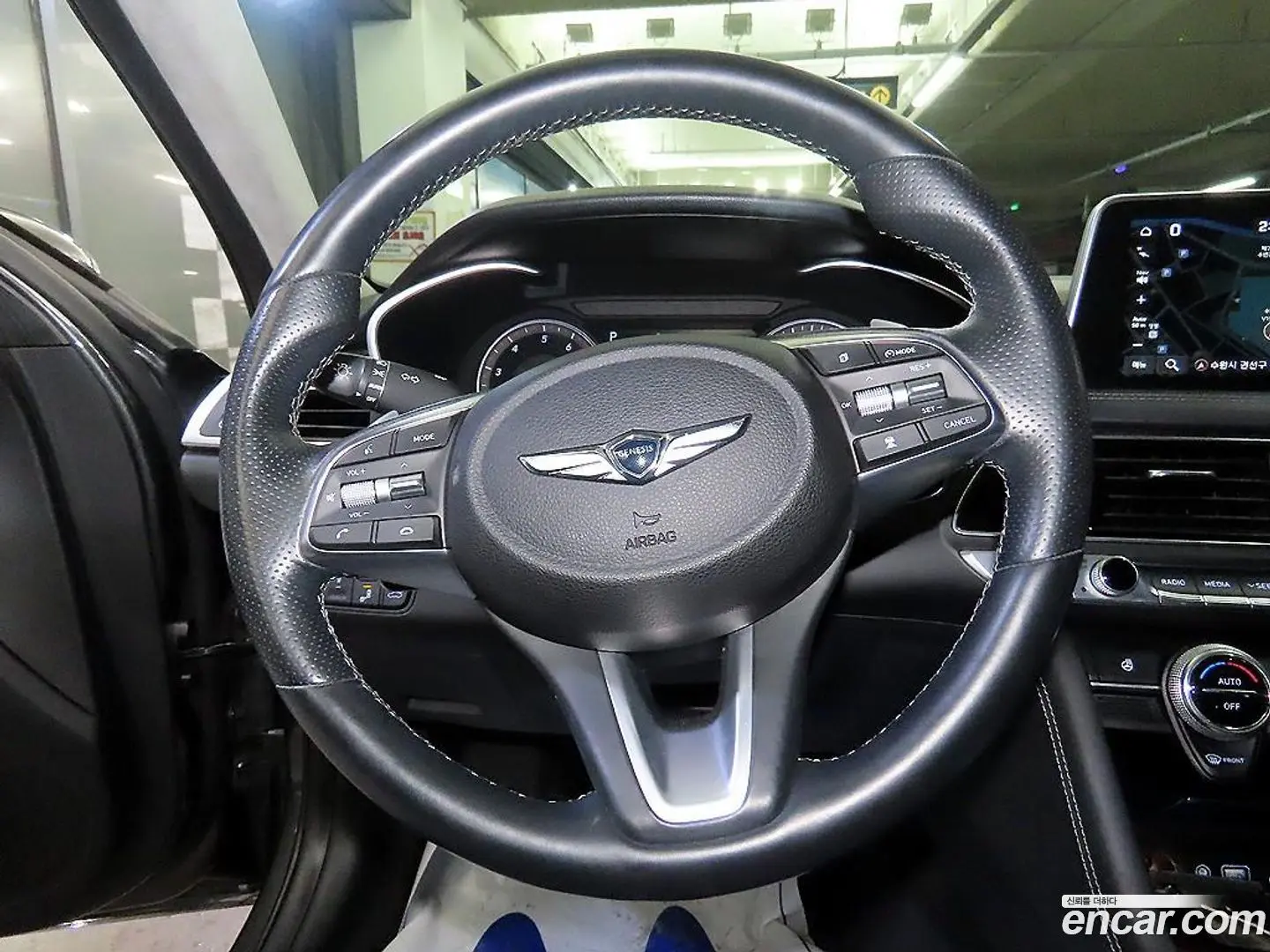 Genesis G70 2.0T AWD