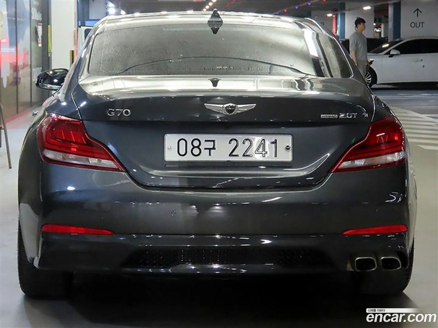 Genesis G70 2.0T AWD