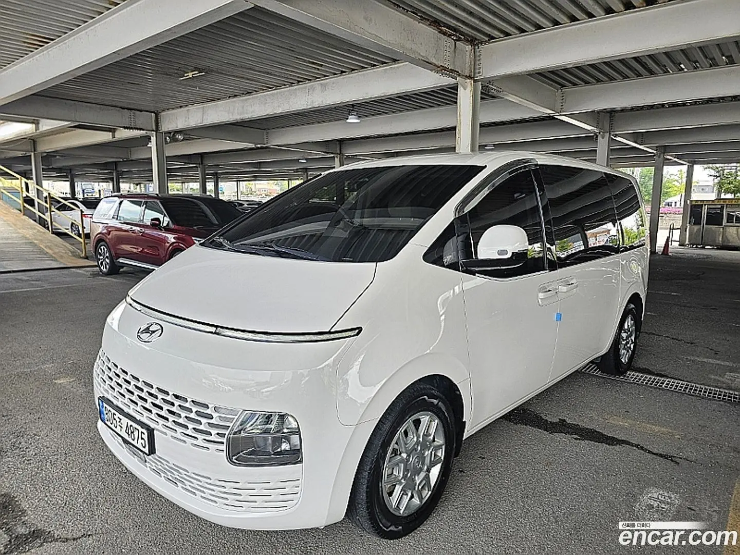 Hyundai Staria L3.5 Cargo 3-Seater