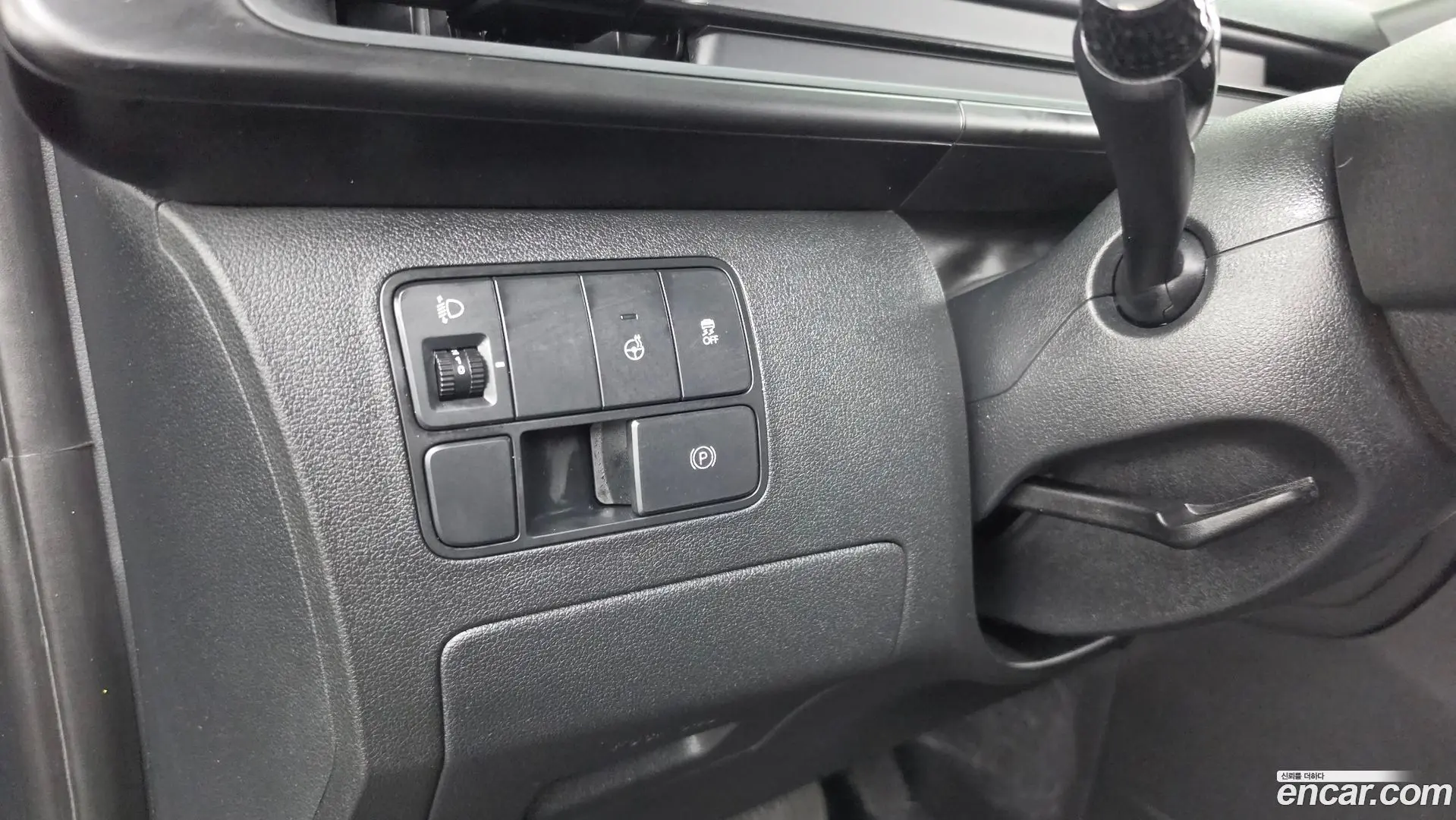 Hyundai Staria L3.5 Tourer 11-Seater