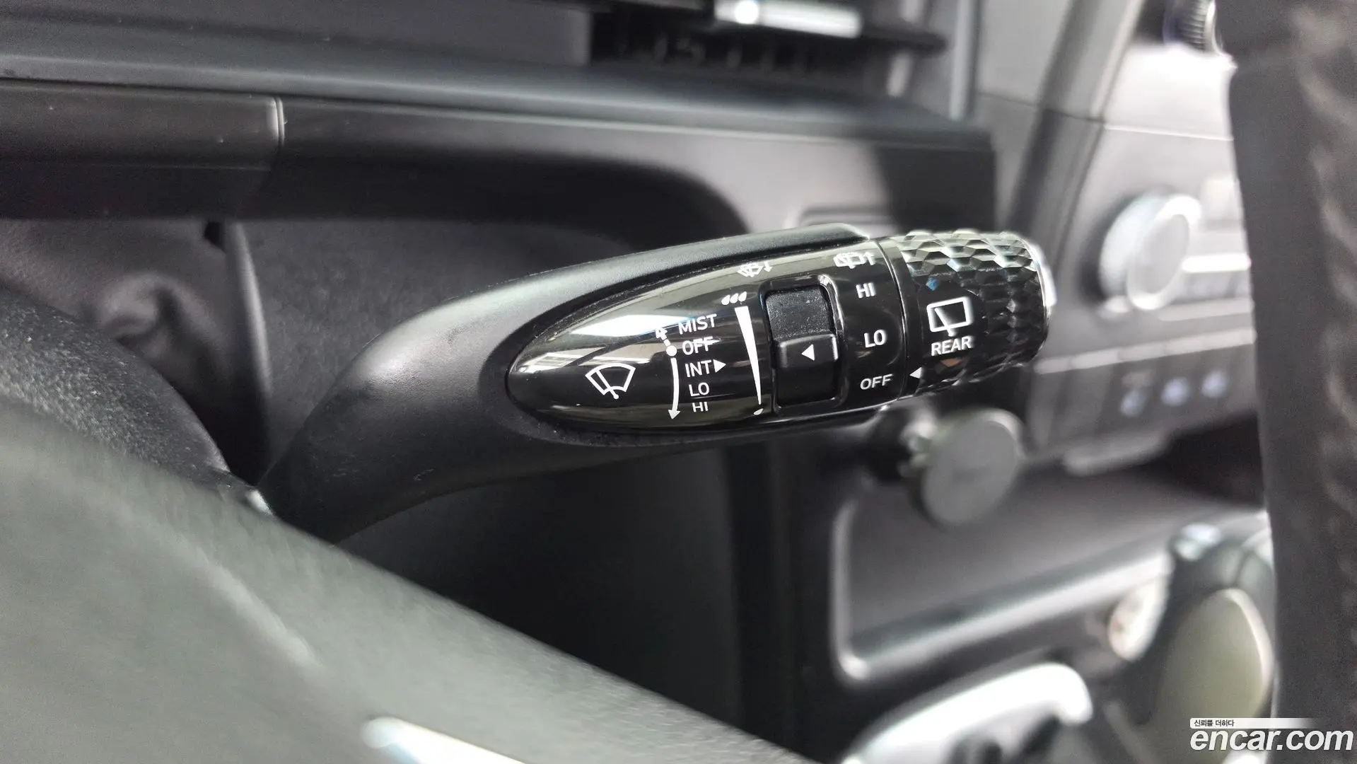 Hyundai Staria L3.5 Tourer 11-Seater