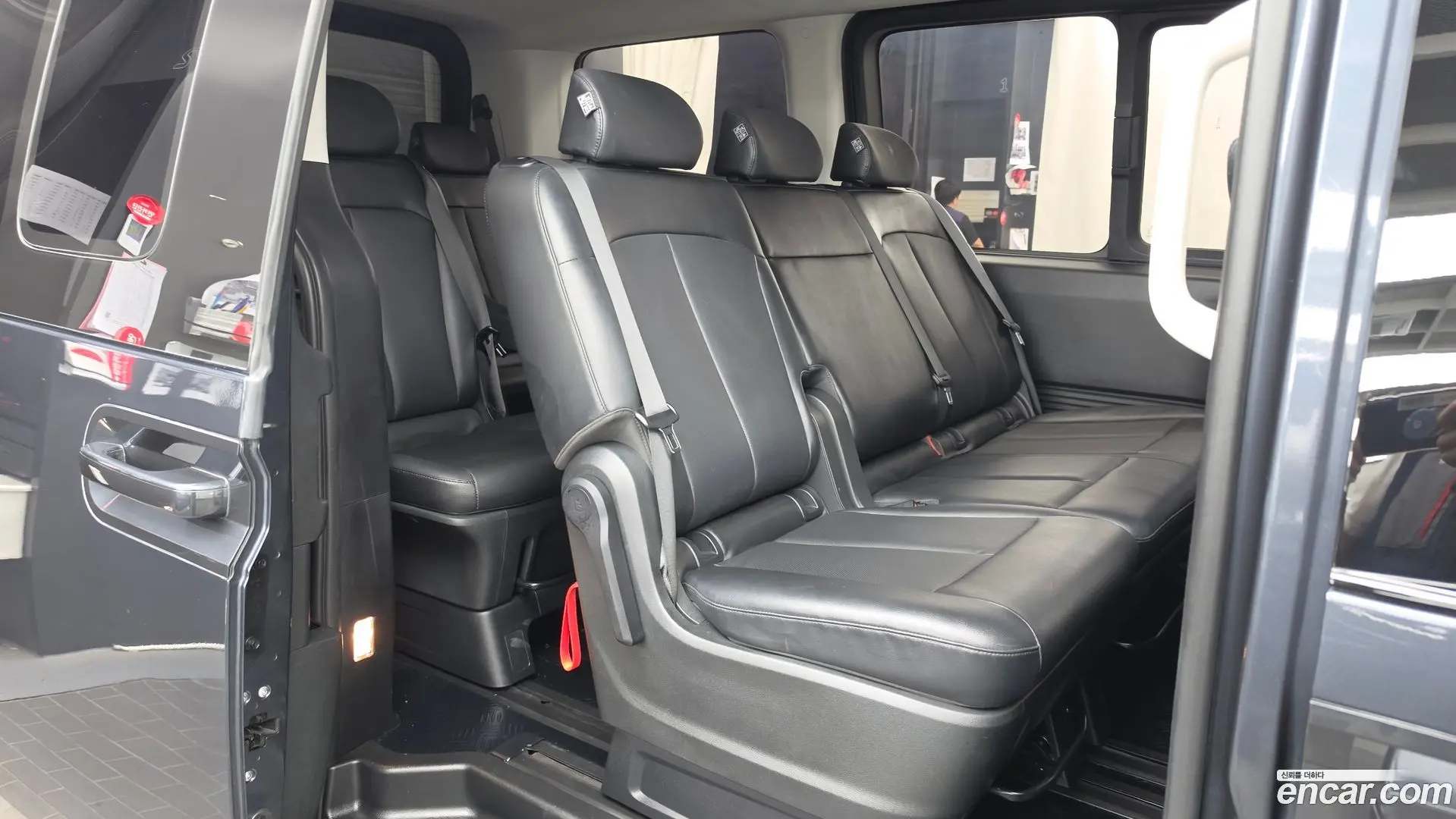 Hyundai Staria L3.5 Tourer 11-Seater