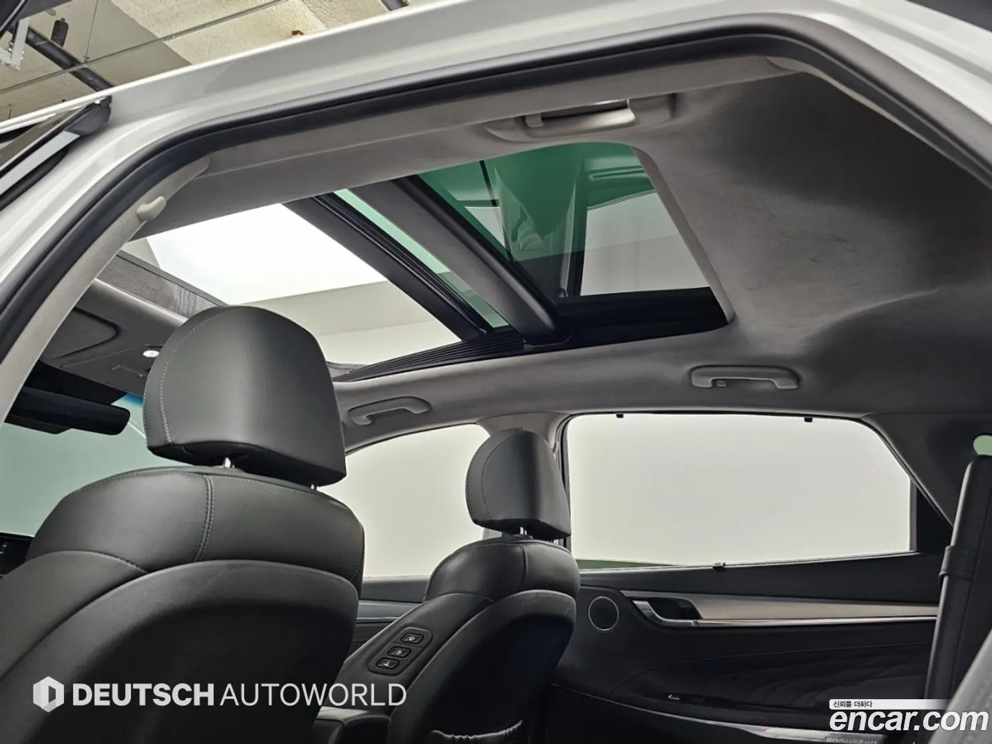 Hyundai Grandeur 3.3