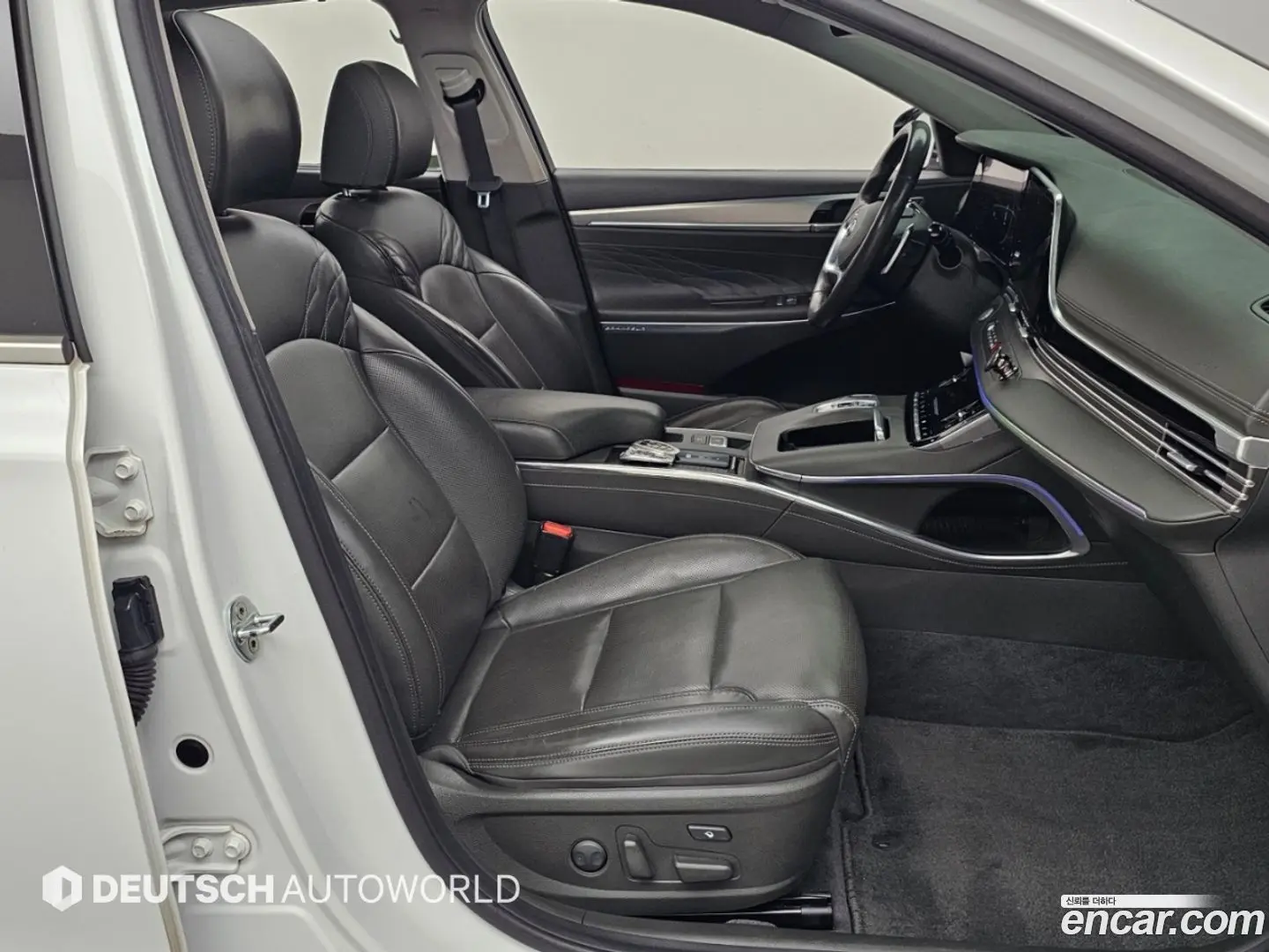 Hyundai Grandeur 3.3