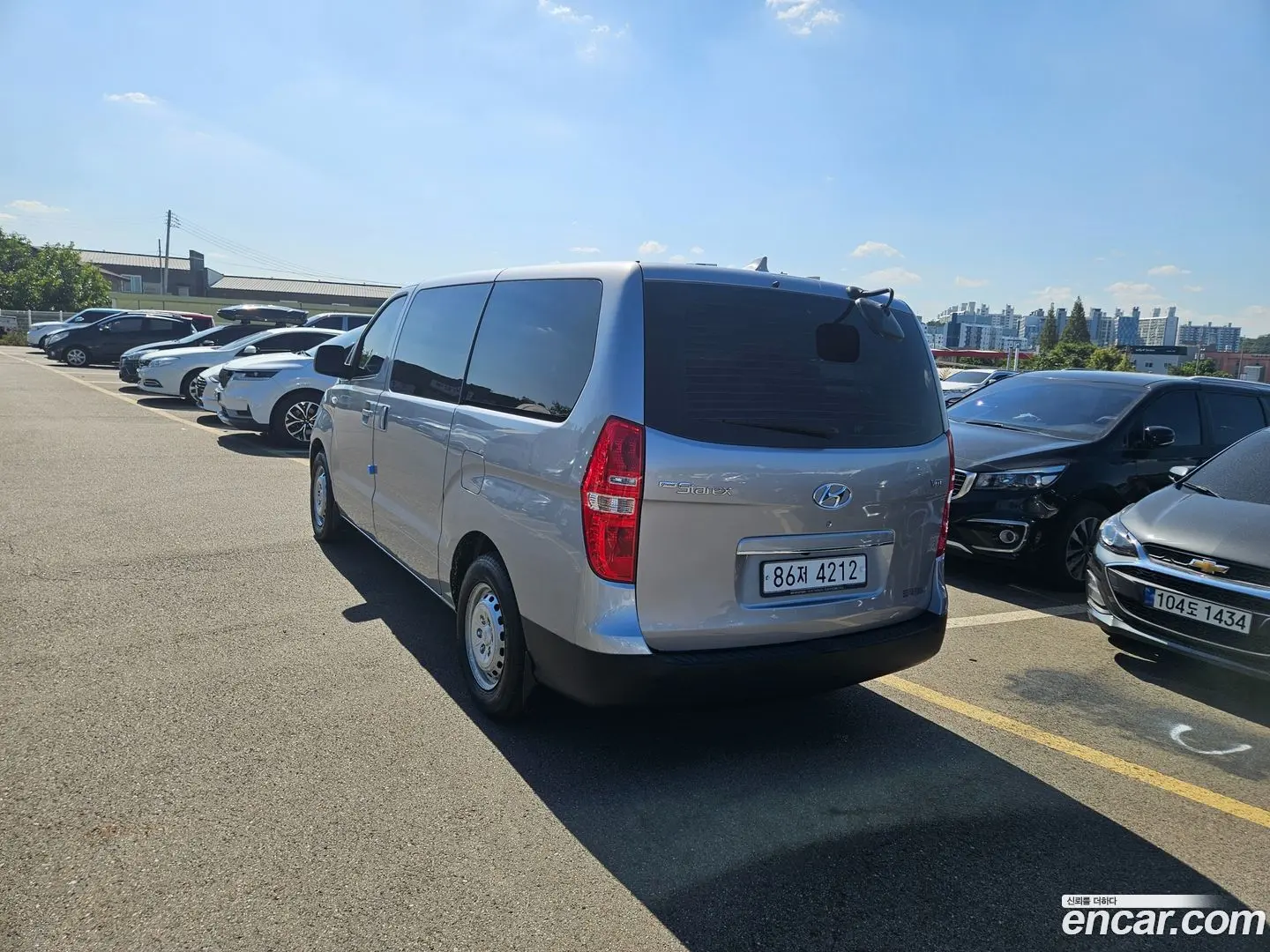 Hyundai Starex Van 3-Seater