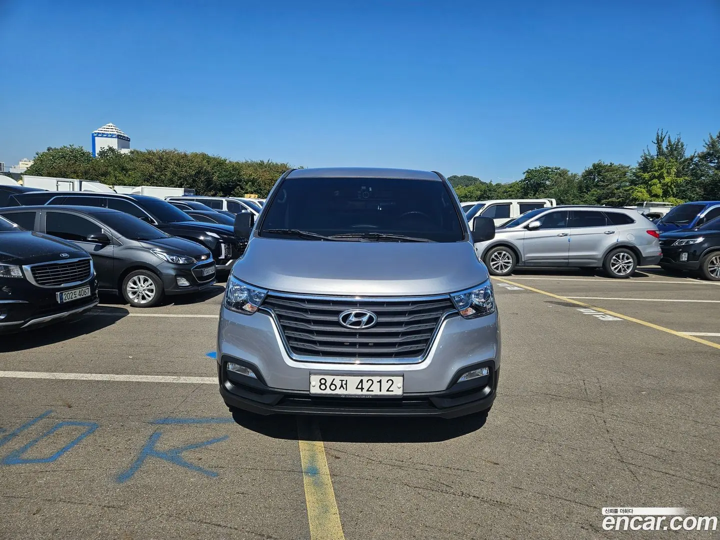 Hyundai Starex Van 3-Seater