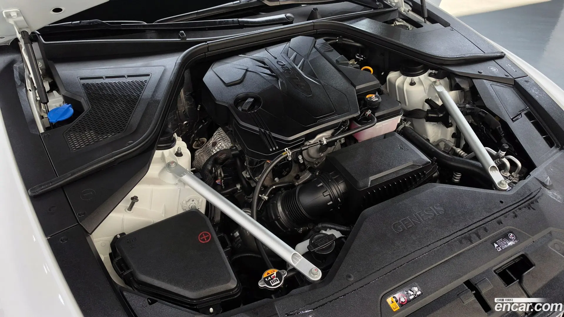 Genesis G80 Gasoline 2.5 Turbo 2WD
