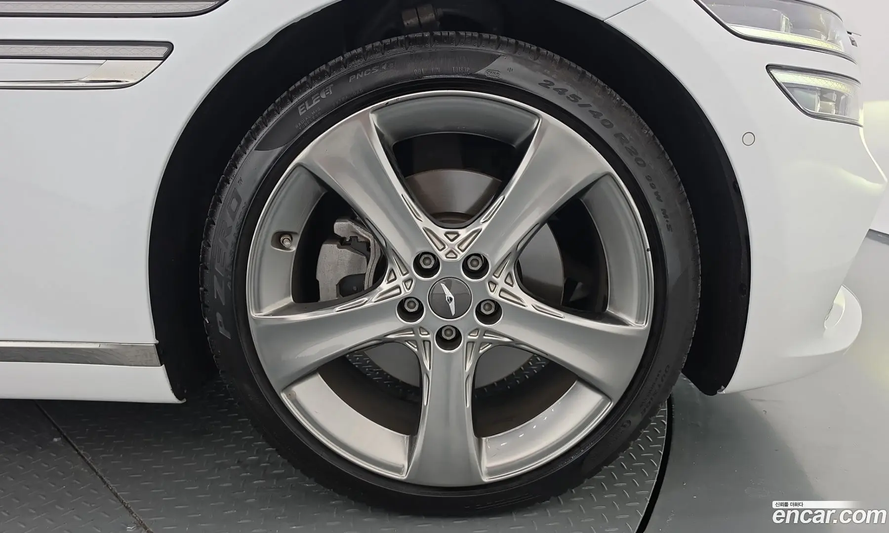 Genesis G80 Gasoline 2.5 Turbo 2WD