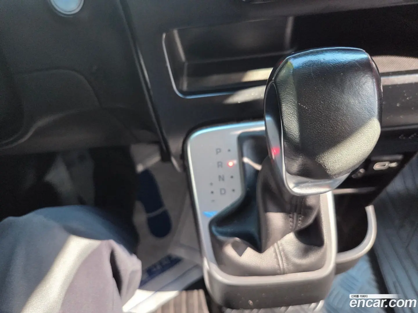 Hyundai Staria Cargo 5-Seater 2021