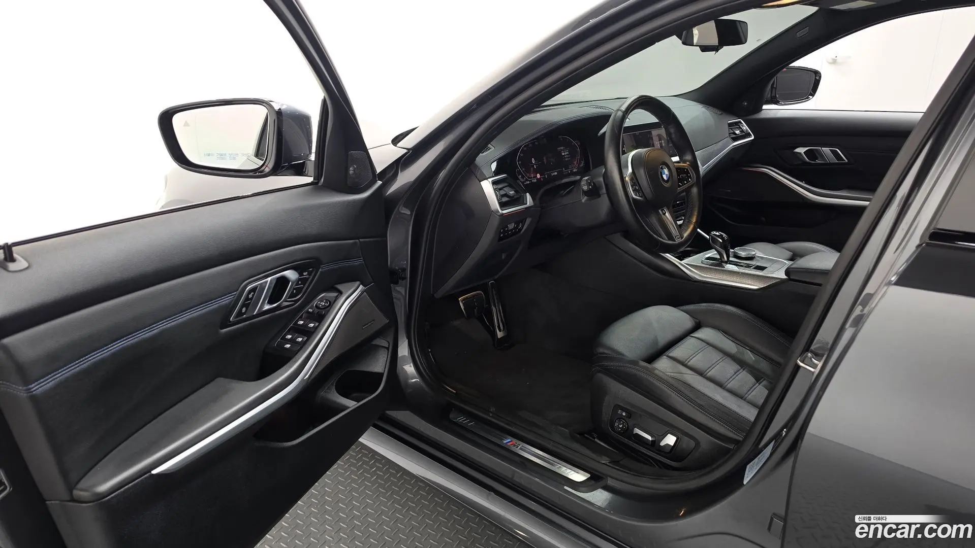 BMW 3-Series 330i M Sport
