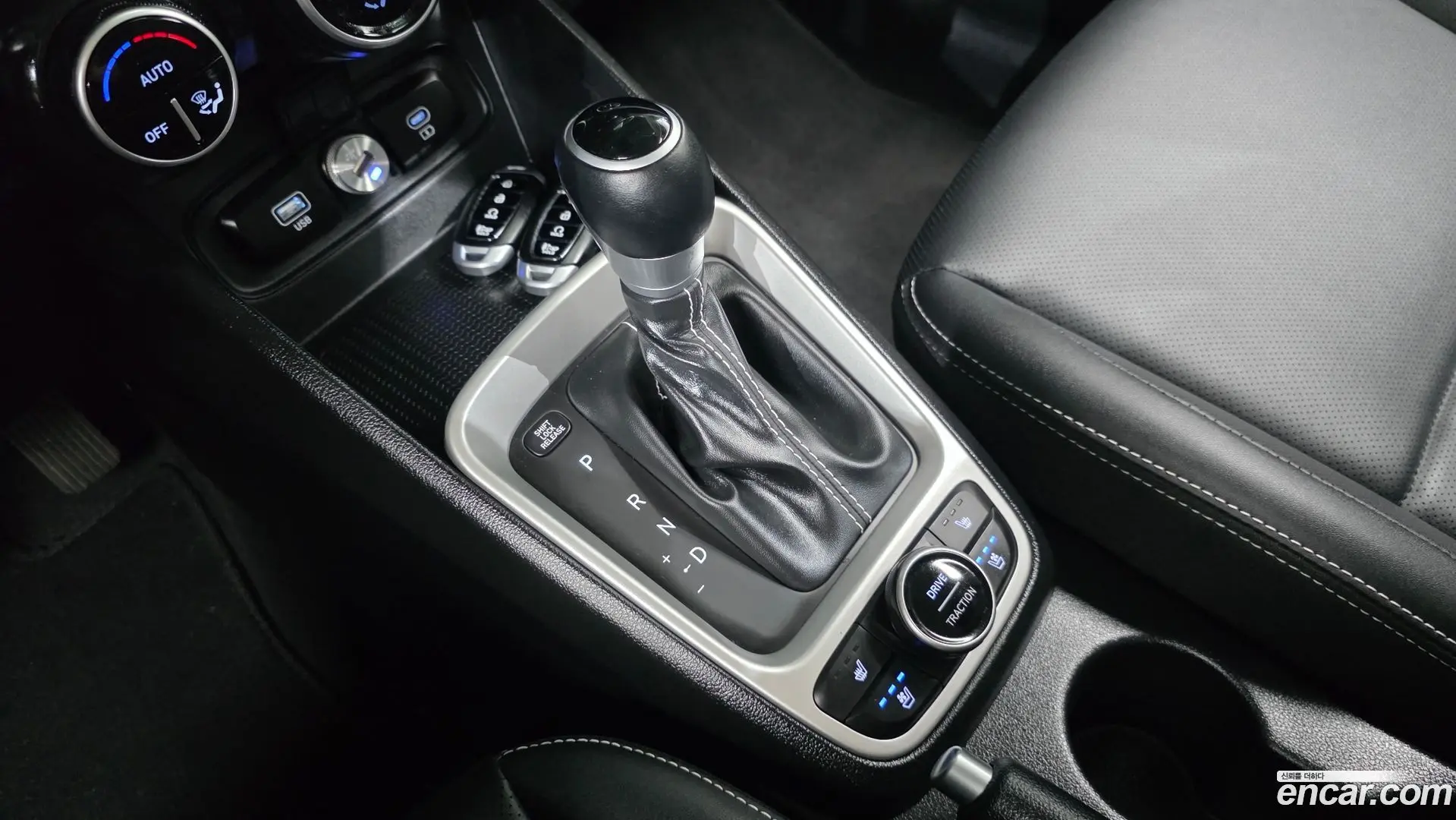 Hyundai Venue 1,6 Premium 2022