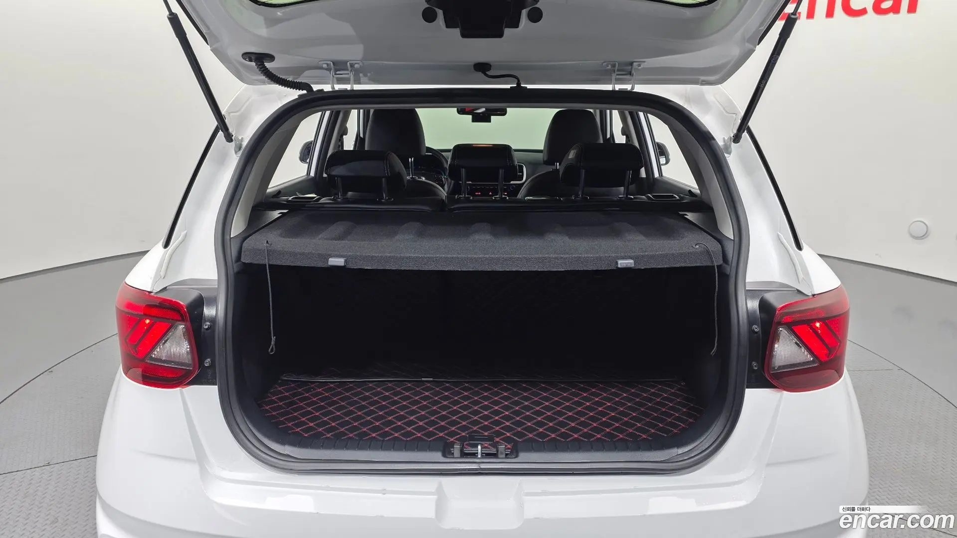 Hyundai Venue 1,6 Premium 2022