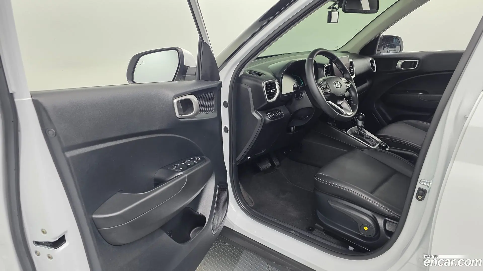 Hyundai Venue 1,6 Premium 2022