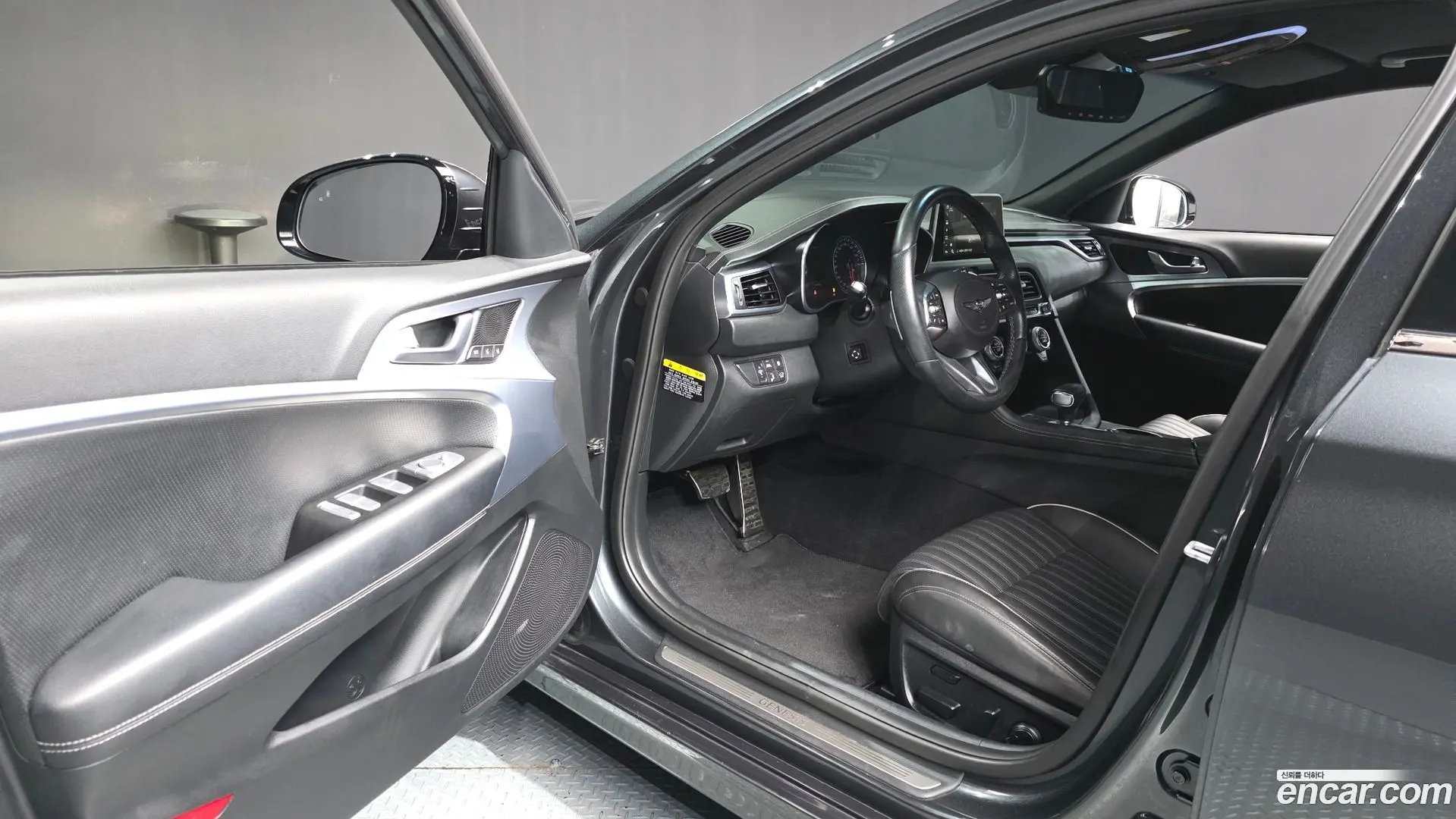 Genesis G70 3.3T Sport AWD
