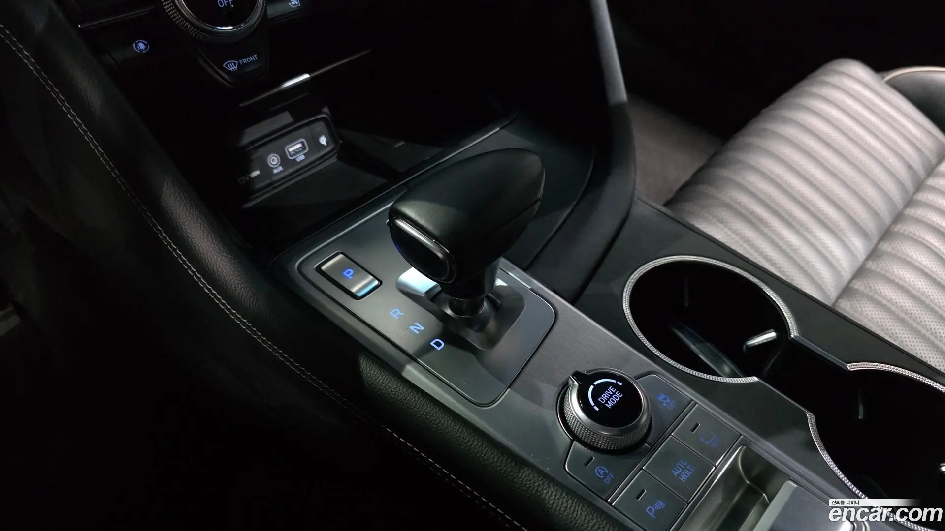 Genesis G70 3.3T Sport AWD