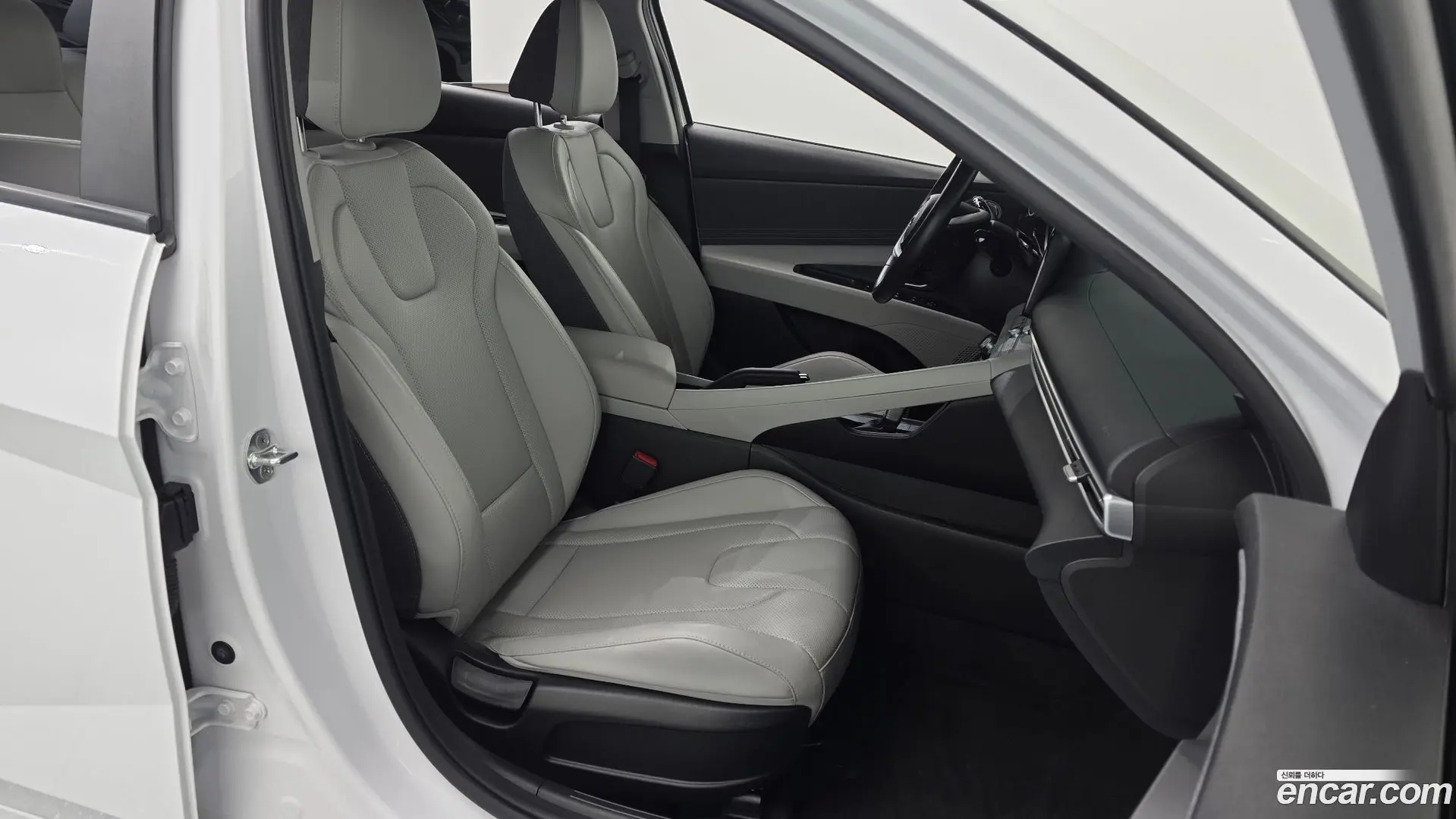 Hyundai AVANTE 1.6 2020