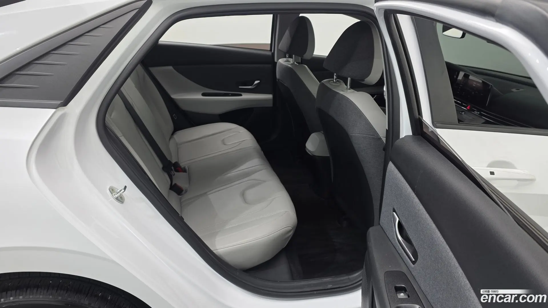Hyundai AVANTE 1.6 2020