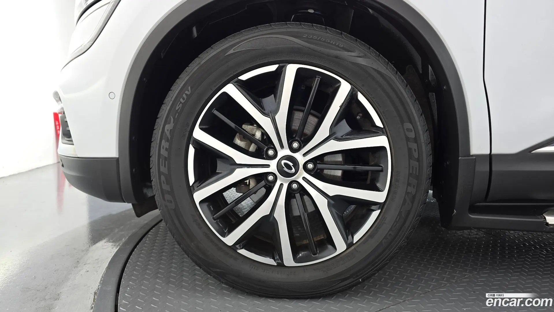 Renault Korea QM6 2.0 LPe RE Signature 2WD