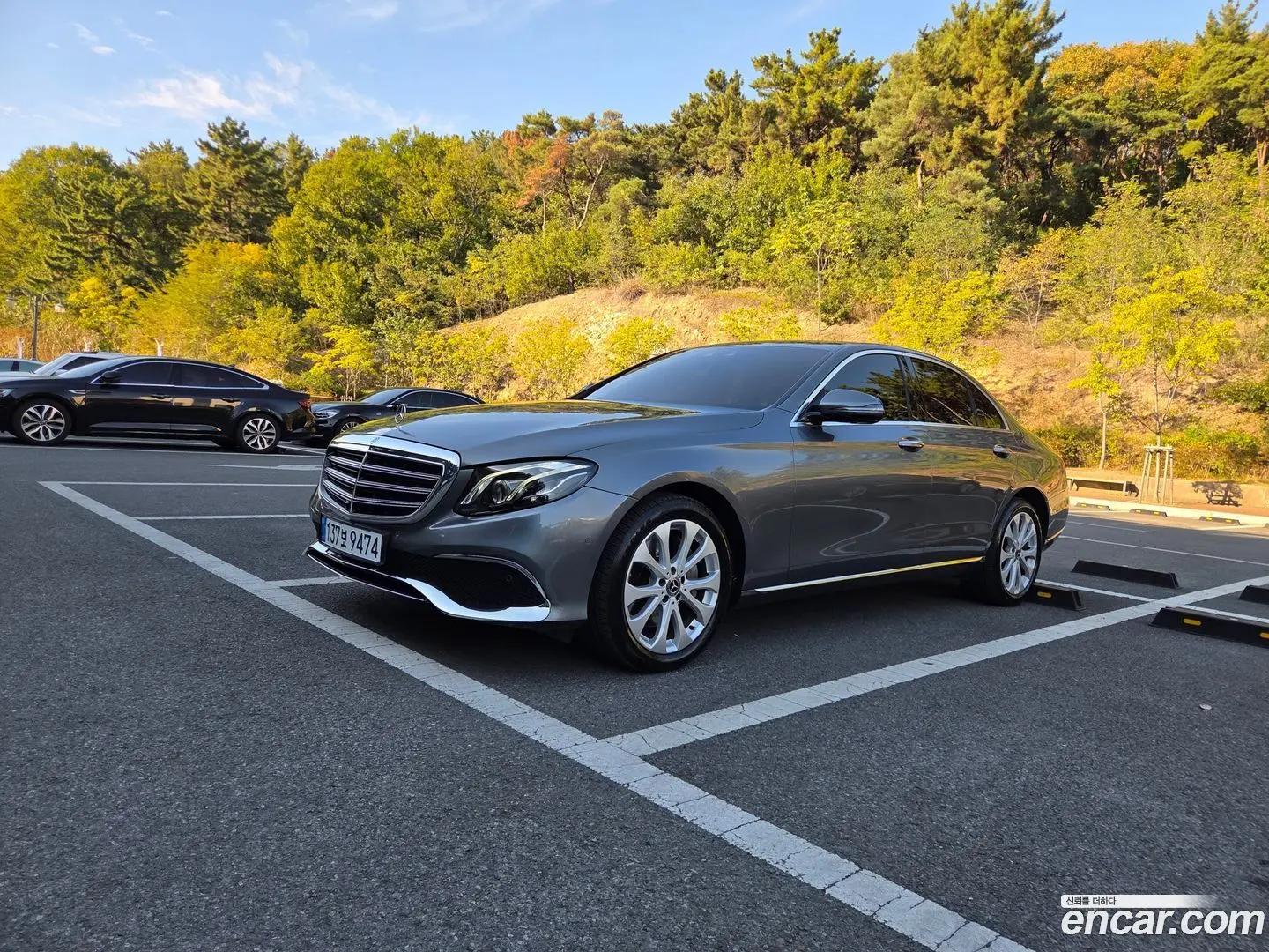 Mercedes-Benz E-Class E300 4MATIC Exclusive 2016