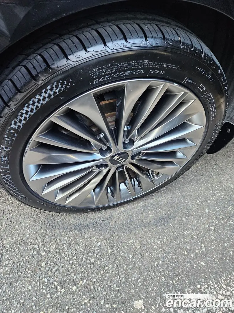 Kia K7 3.0 GDI Limited