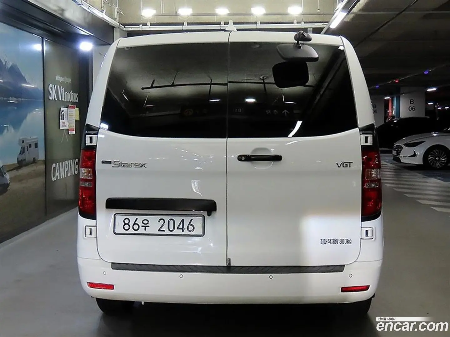 Hyundai Starex Van 3-Seater