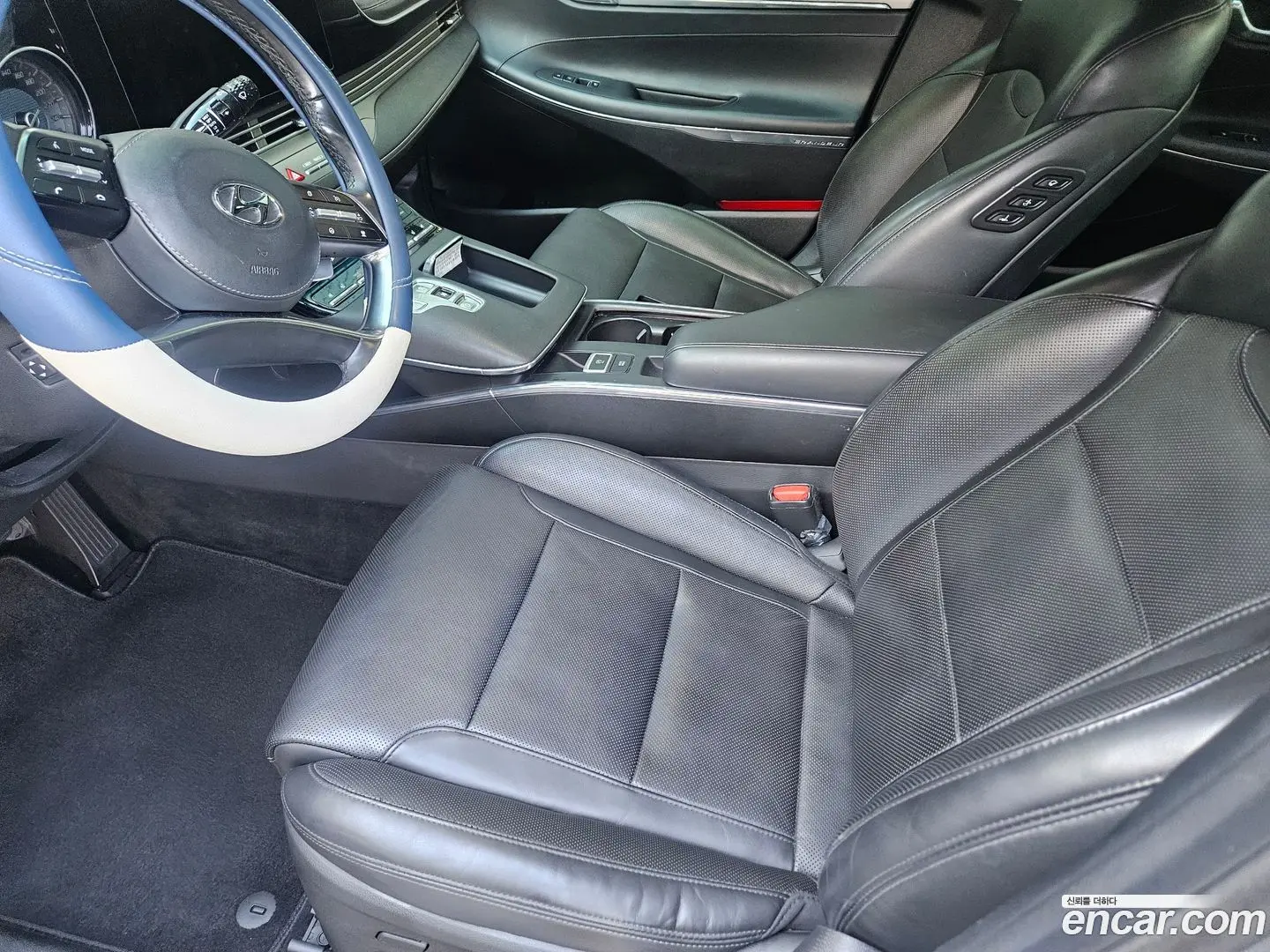 Hyundai Grandeur 3.3